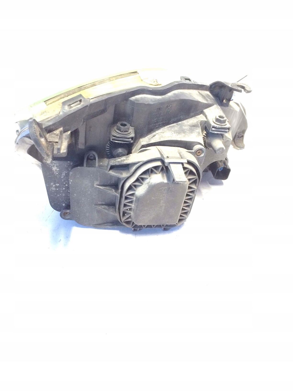 REFLEKTOR light front left FORD FOCUS 9422
