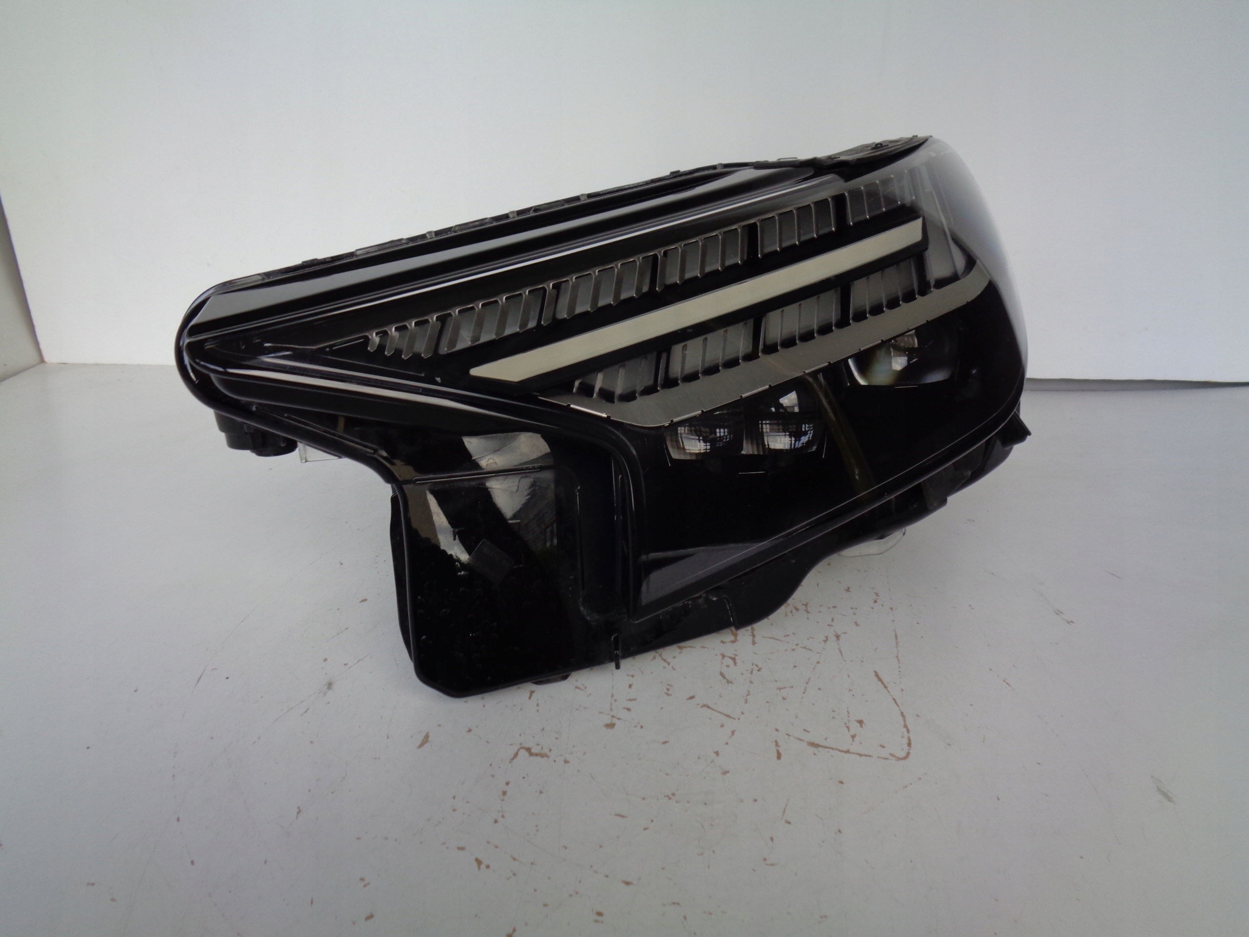 Licht links REFLEKTOR AUDI Q4 89E FULL LED MATRIX