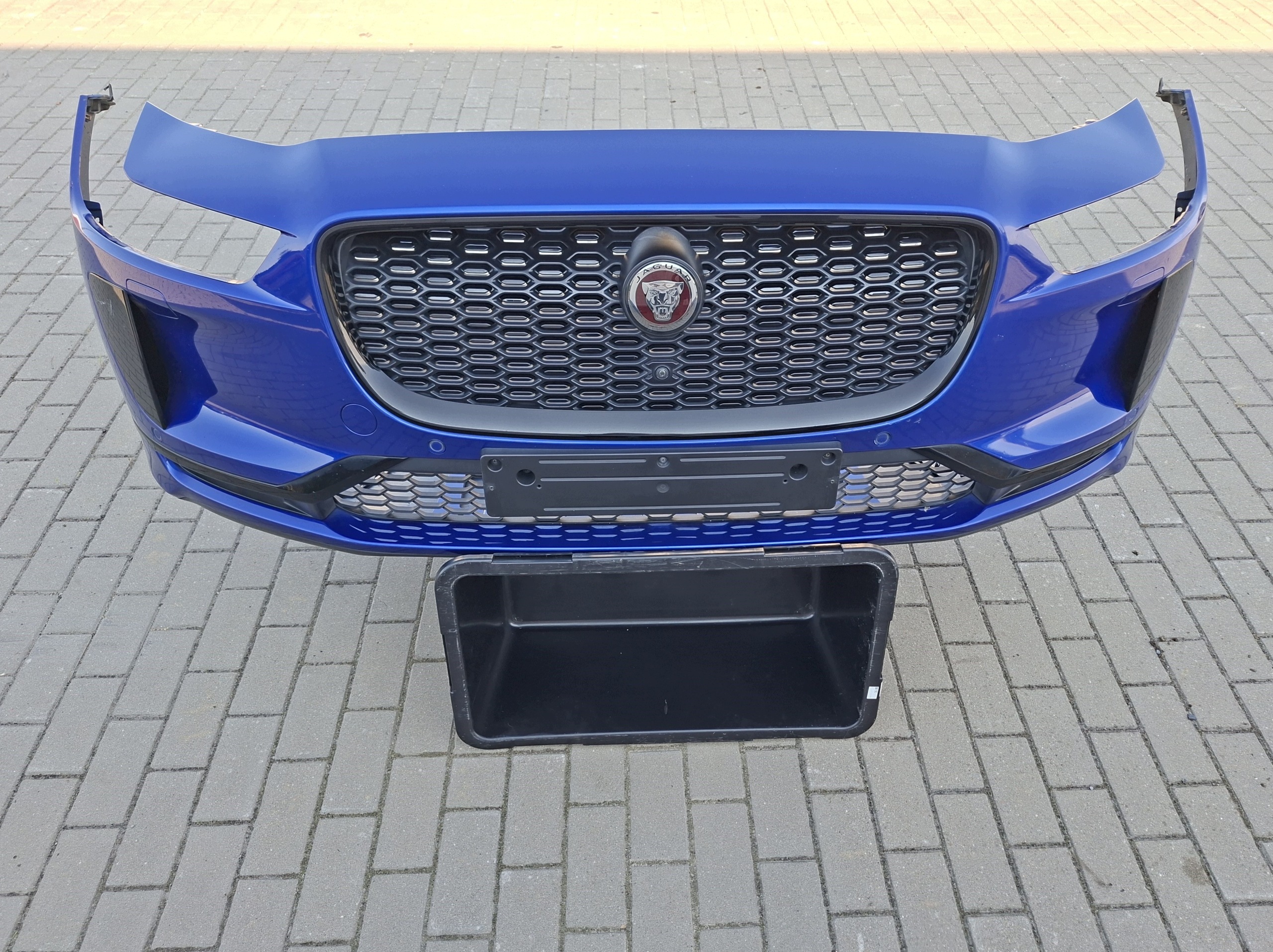 bumper front front complete PDC LED RADAR KAMERA JAGUAR and-PACE X590 JHK
