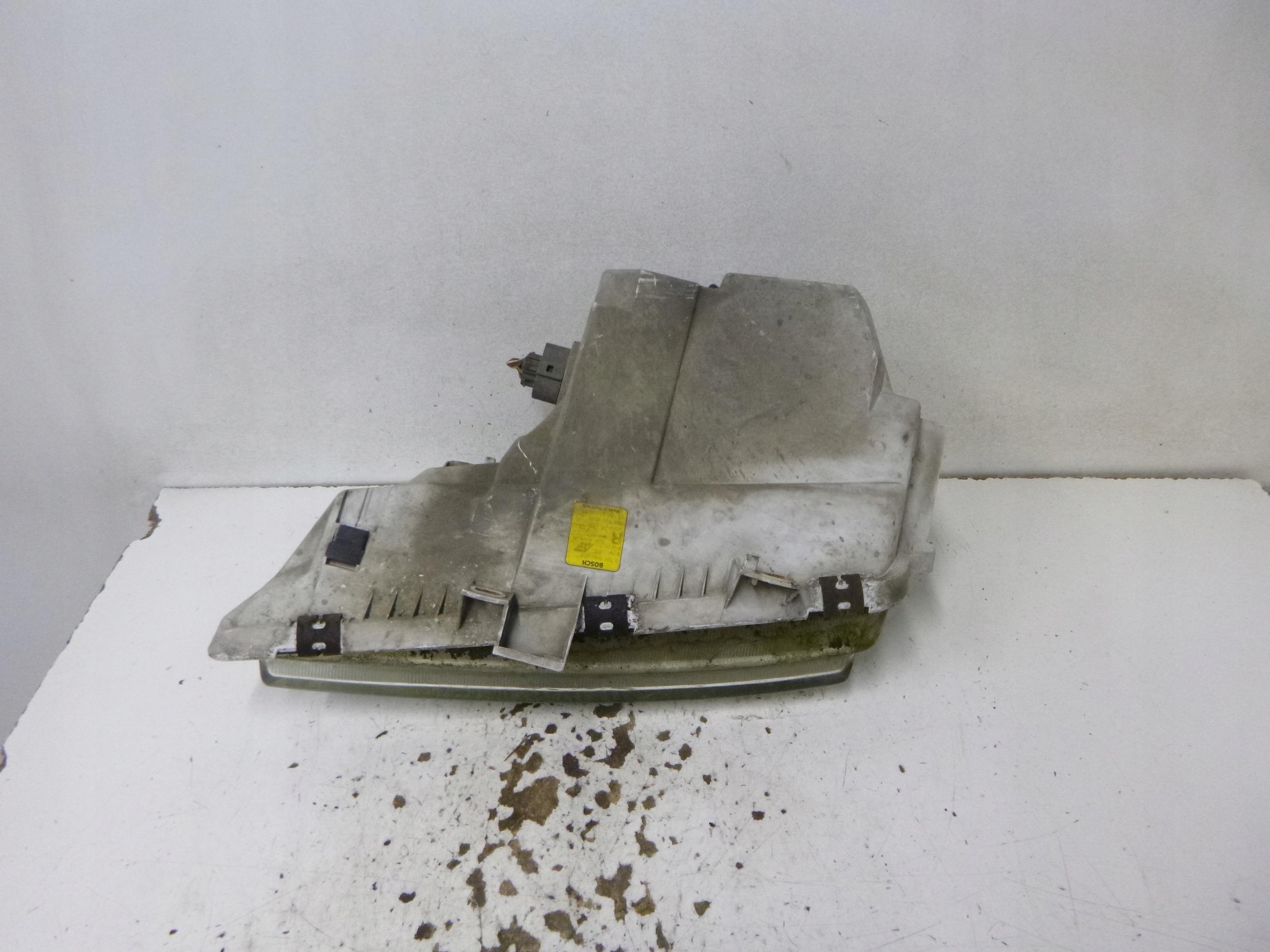 light front right Volkswagen Sharan 1995 7M1941016K BOSCH 0301048302