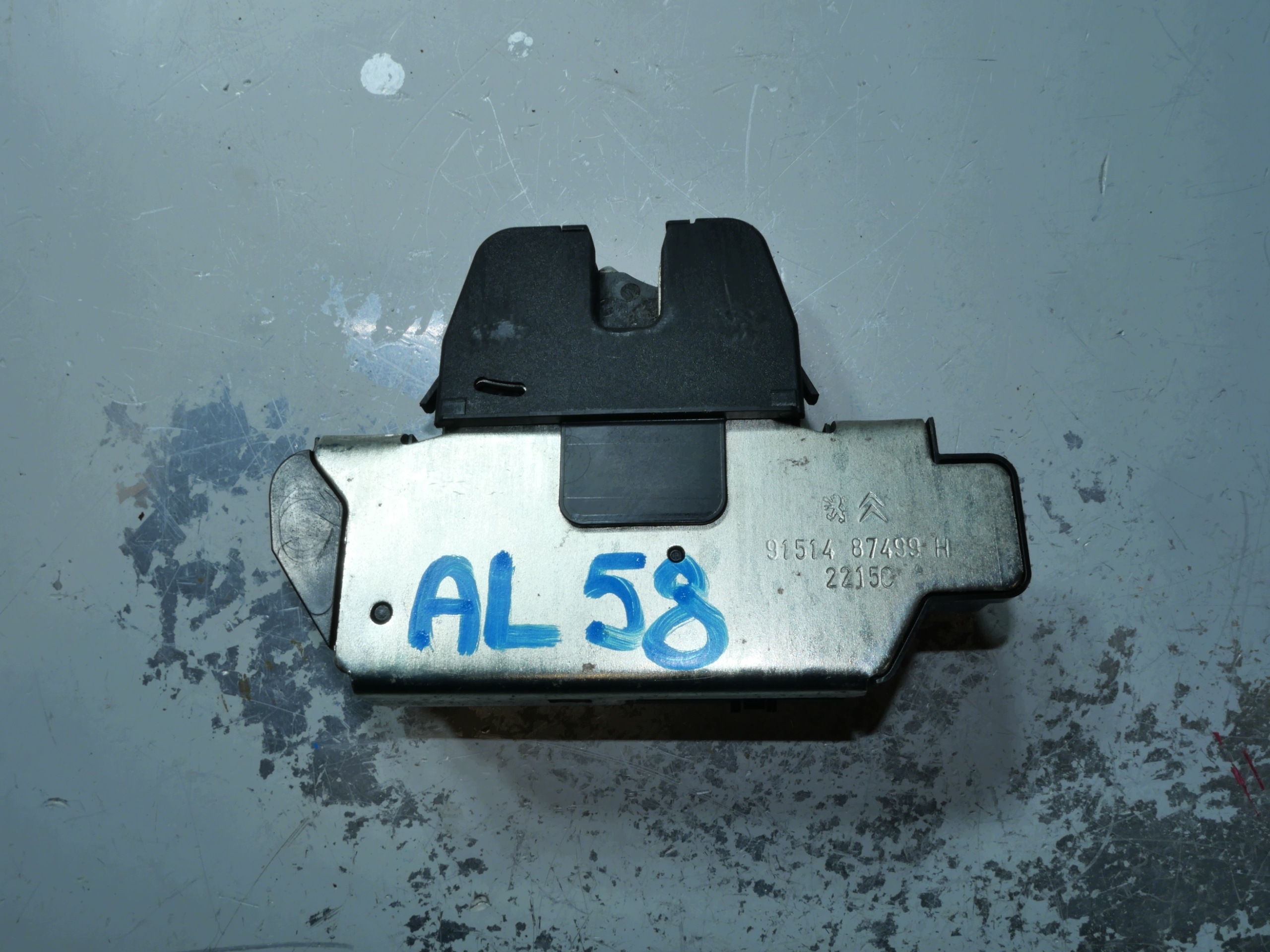 lock bonnet rear part CITROEN 87499H