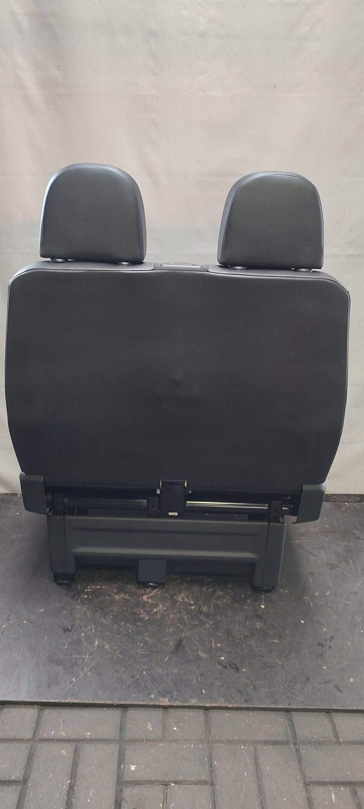 Lawka Sitz dwojka VW Crafter II 7C0