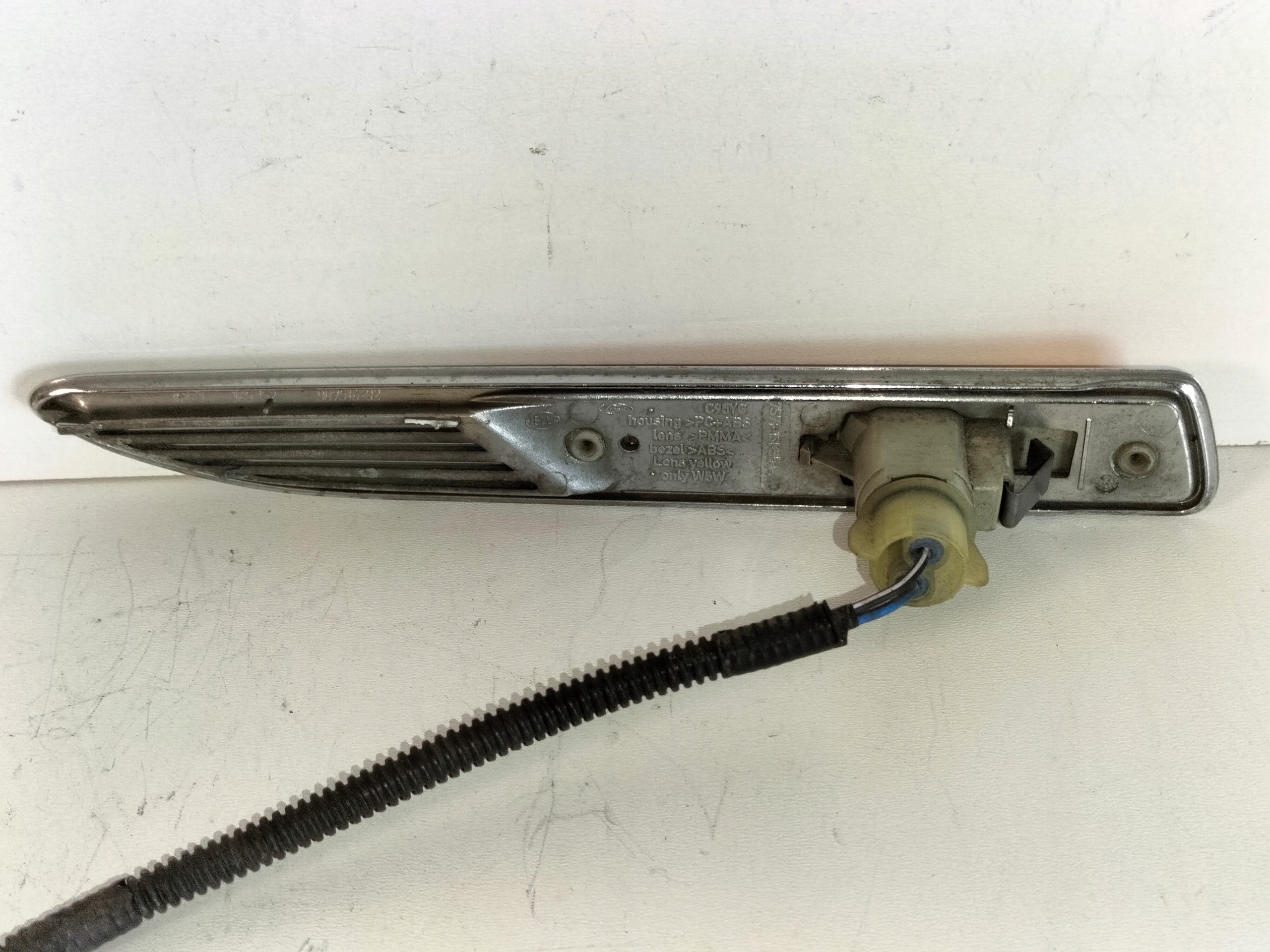 Flèche Indicateur de direction Aile Avant Droite FORD MONDEO MK4 07