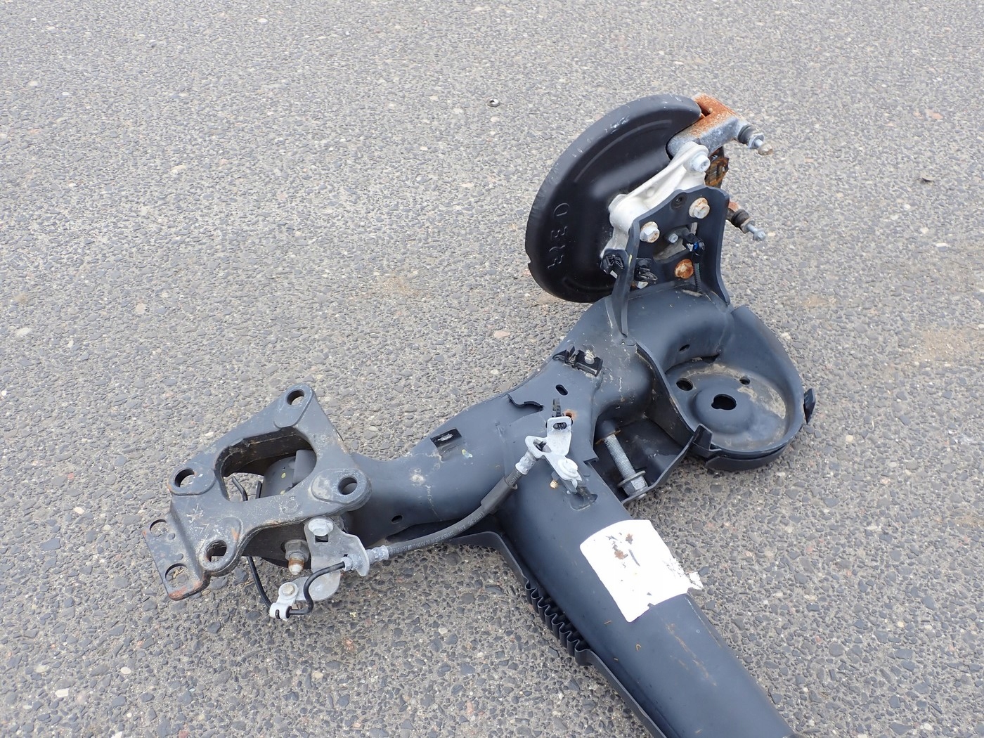 BELKA OŚ ZAWIESZENIA TYŁ KOMPLETNA TARCZ 2xZACISK TOYOTA PROACE II 1.5HDI Typ samochodu Samochody osobowe