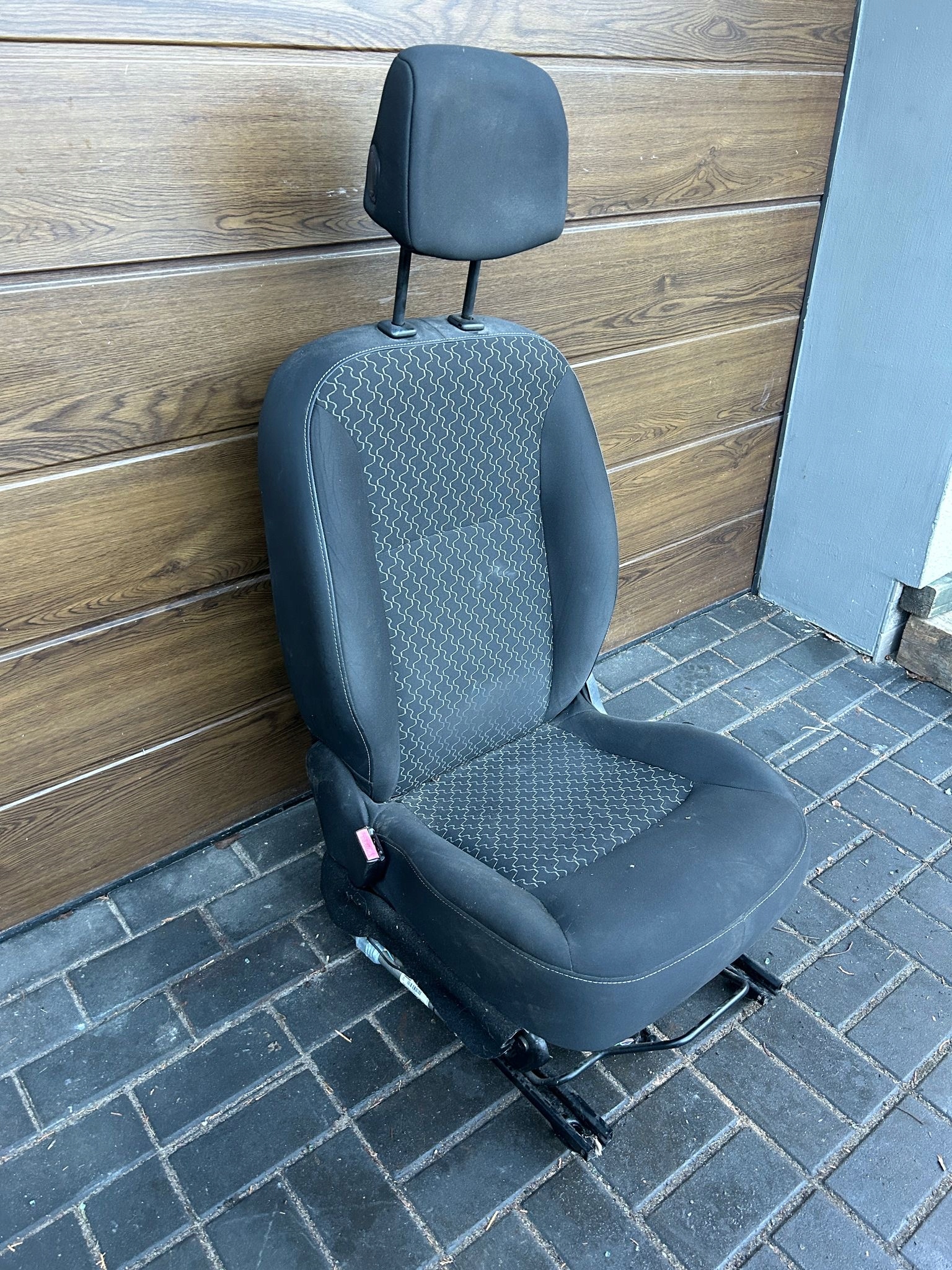 renault KANGOO II РЕСТАЙЛИНГ кресло передний левый