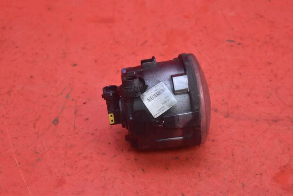 fog light right front front 89206371 NISSAN TIIDA 1 and 04-08