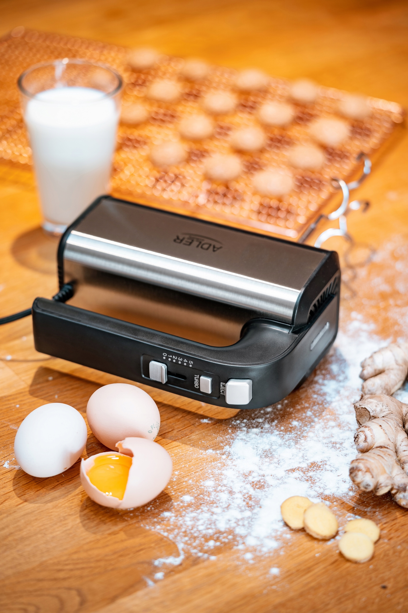 Mikser Ręczny INOX AD 4225 800W 5 Prędkości + TURBO