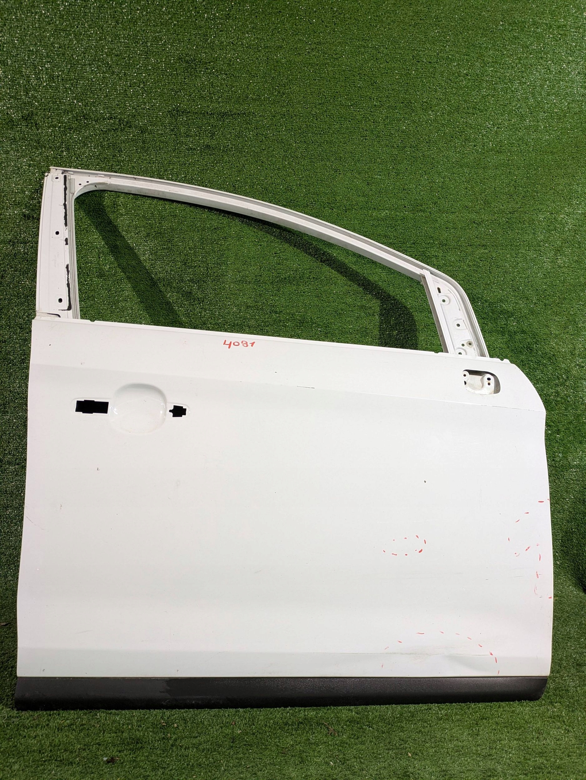 door front right right front FORD KUGA MK1 NR.4081