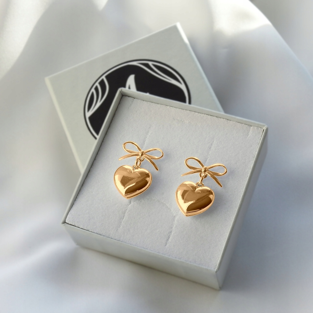 Náušnice srdíčka a stříbrné pozlacené mašličky