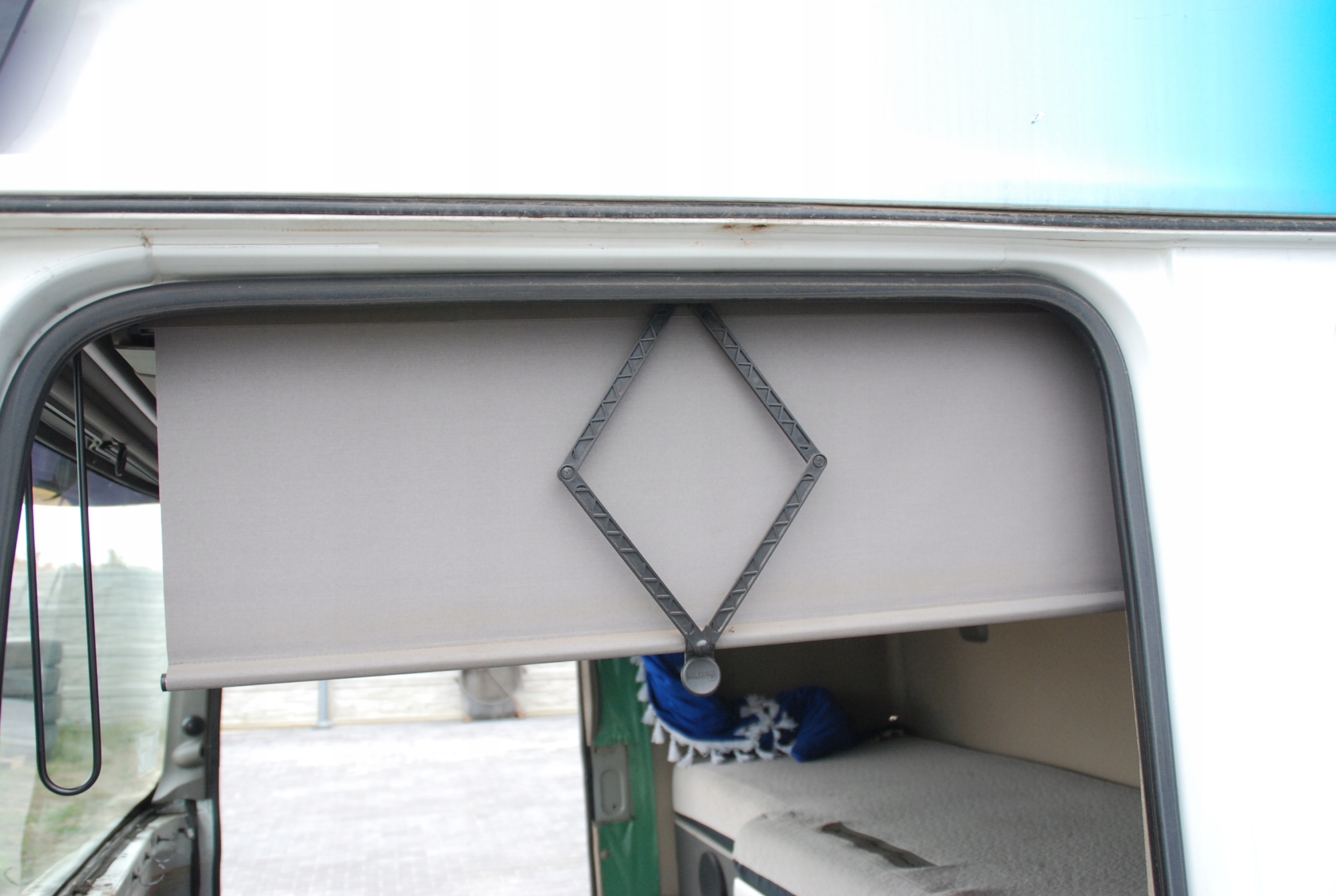 DAF 105 ROLETA DRZWI L P Producer other