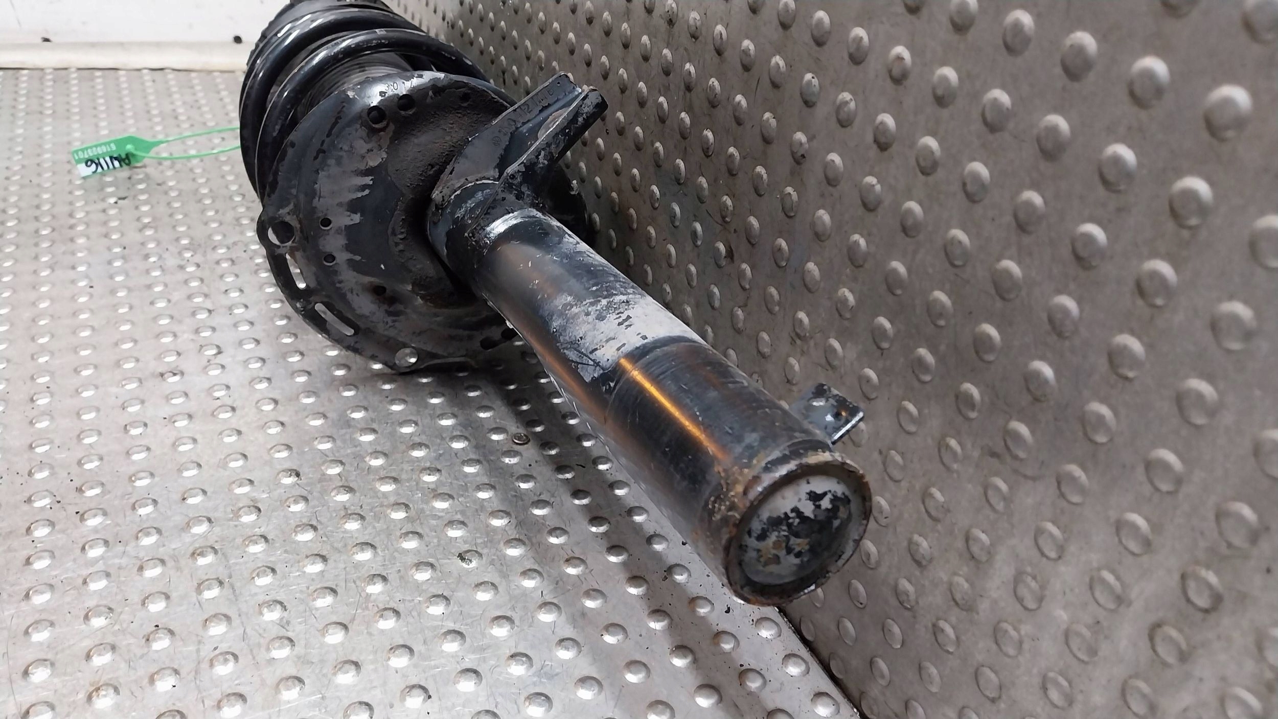 shock absorber left front 5Q0413023FJ LEON III A3 8V GOLF VII OCTAVIA III