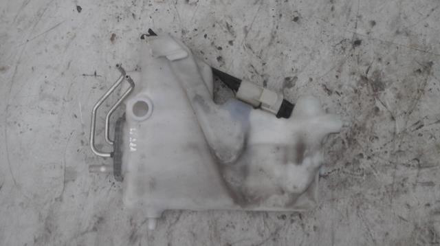 ZBIORNICZEK SPRYSKIWACZY PODGRZEWANY MERCEDES W211 Typ samochodu Samochody osobowe