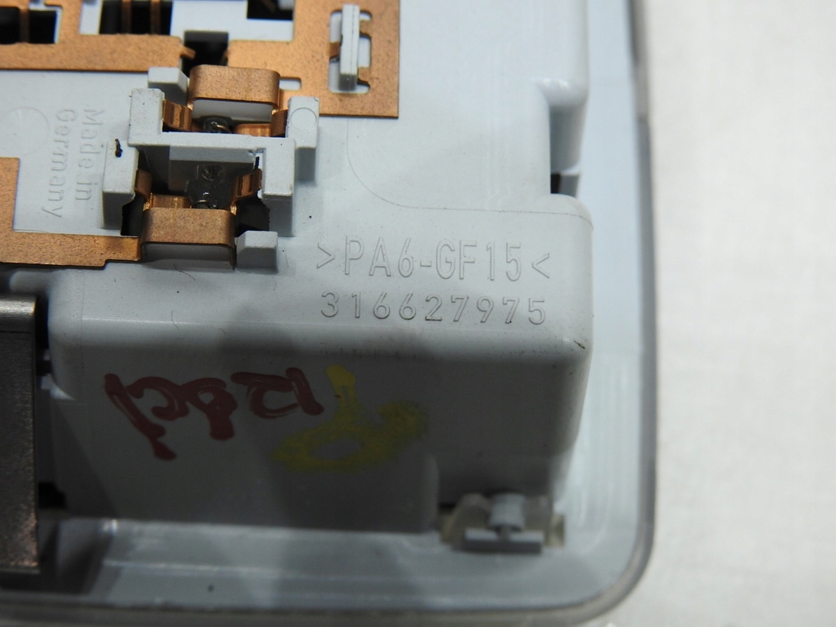 Освещение Кузова opel oe 13285100