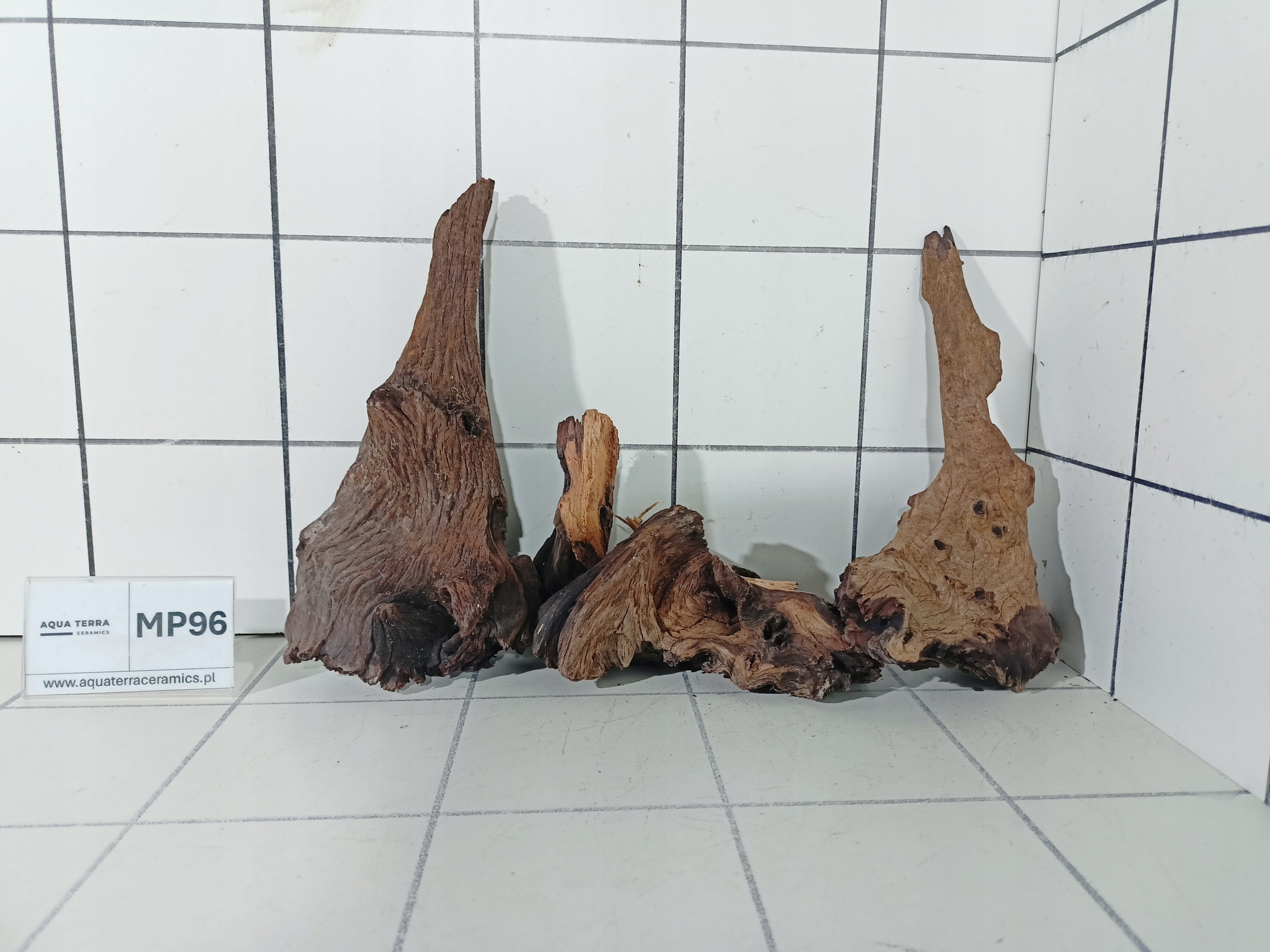 Korzeń Premium Mopani MP96 – Naturalny Gotowy do Akwarium Terrarium Desert