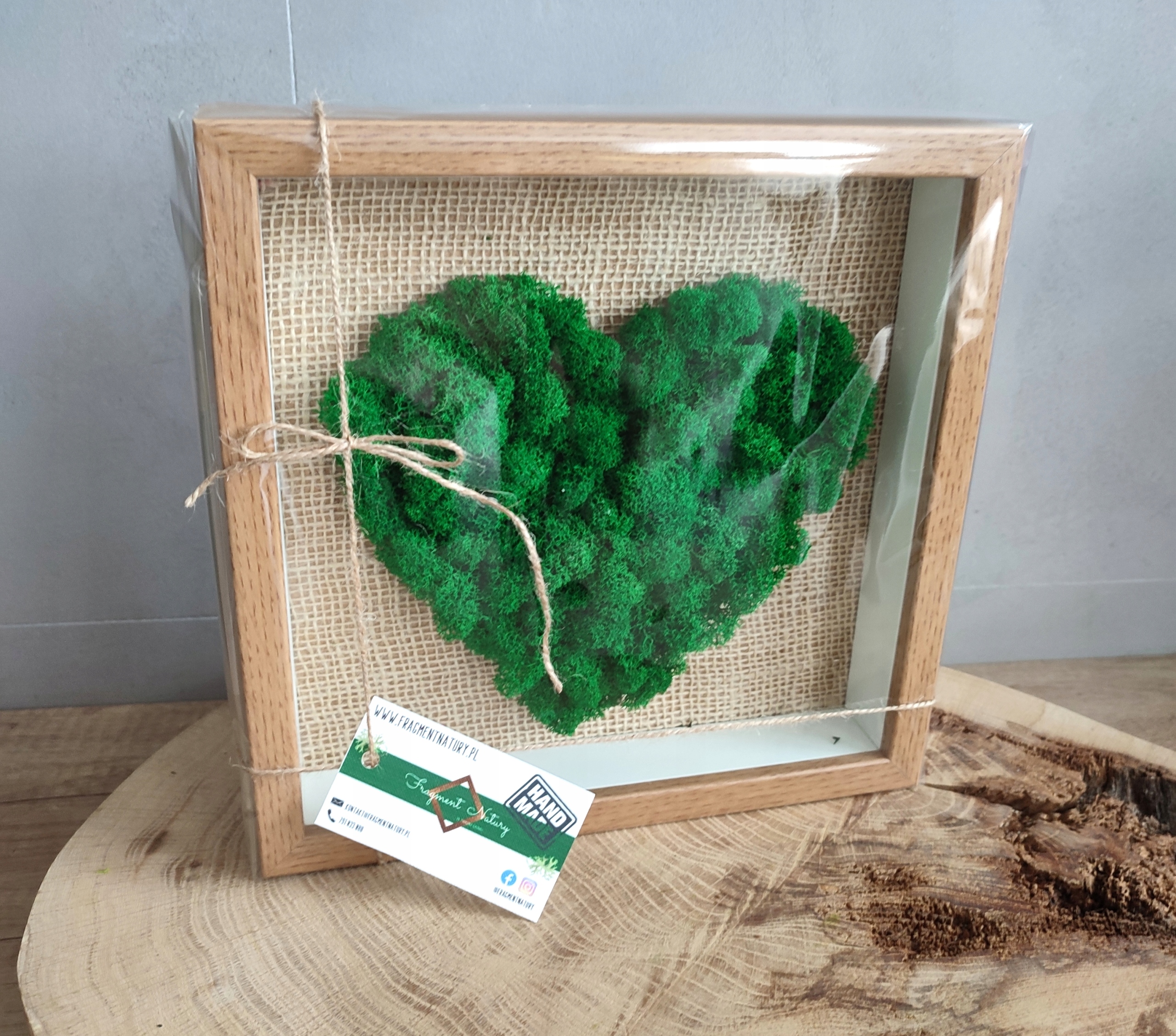 Obraz z mchem chrobotkiem, duże SERCE, na prezent Marka inna