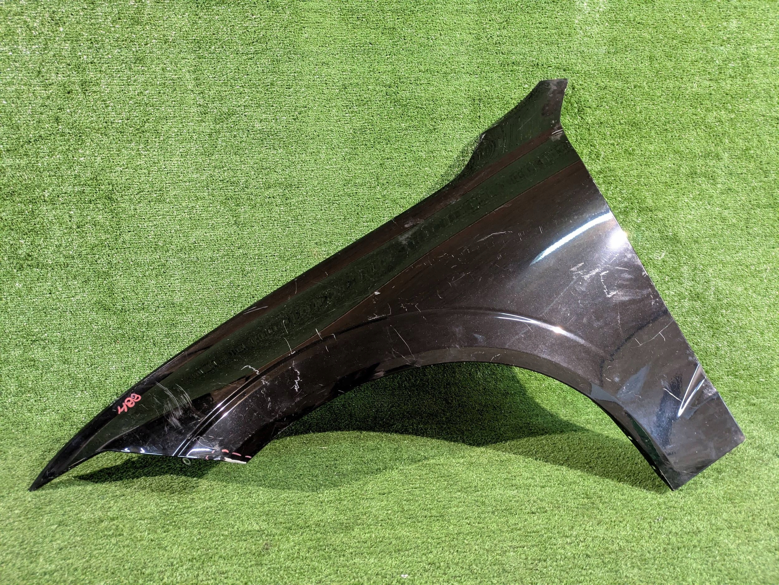 fender front left front VOLVO XC60 XC-60 II 17- NR.488