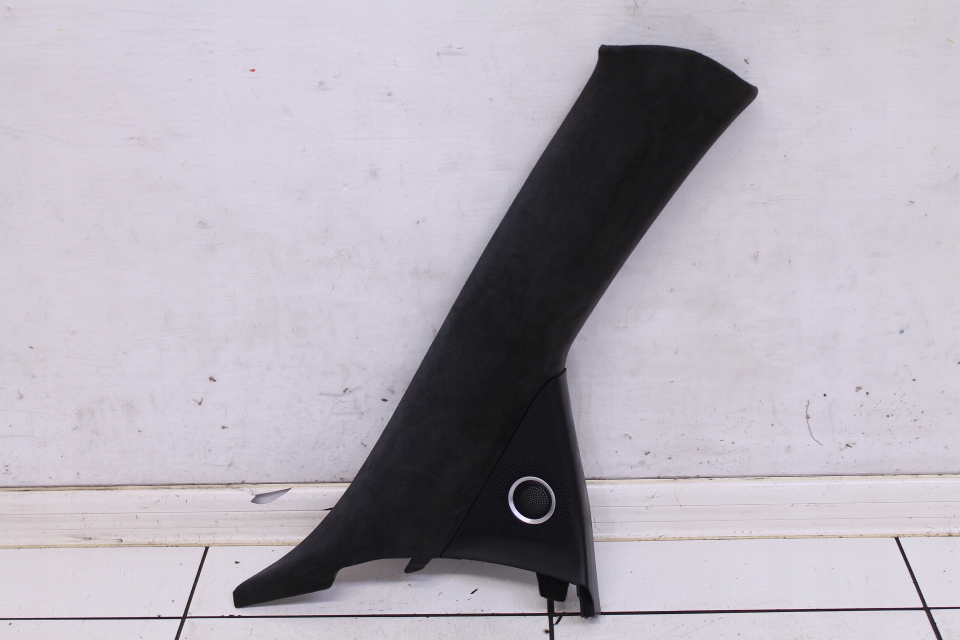 AUDI R8 420 06-кришка стійки R8 П 420867234F