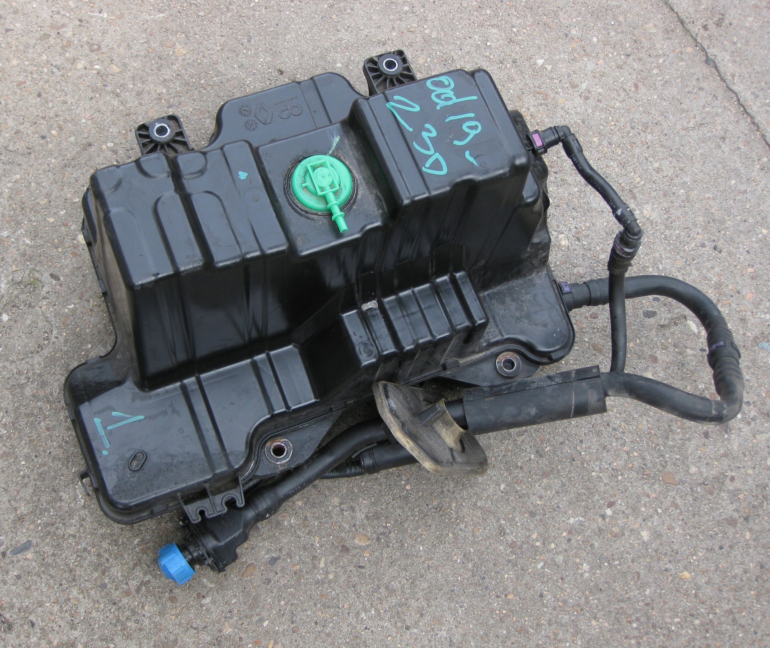 RENAULT MASTER III MOVANO complete tank ADBLUE 172A24289R