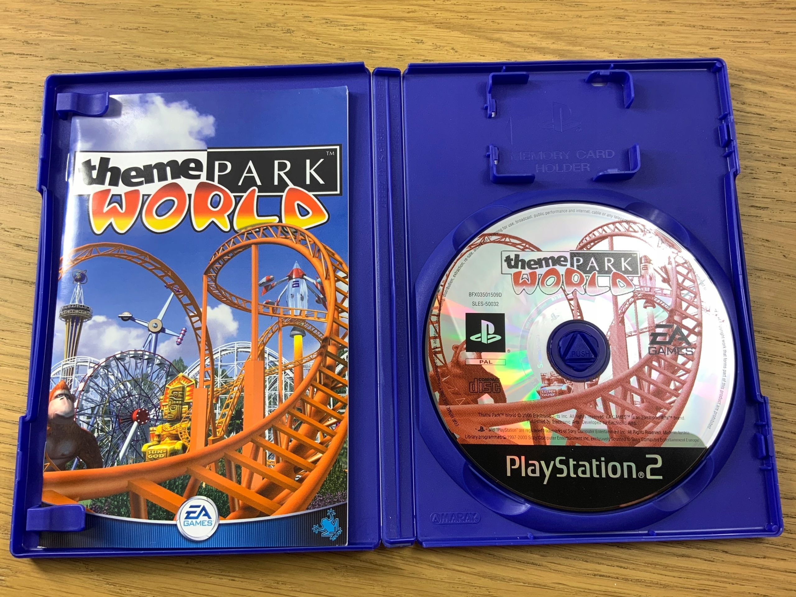 THEME PARK WORLD płyta ideał komplet premiera PS2 Tematyka strategiczne