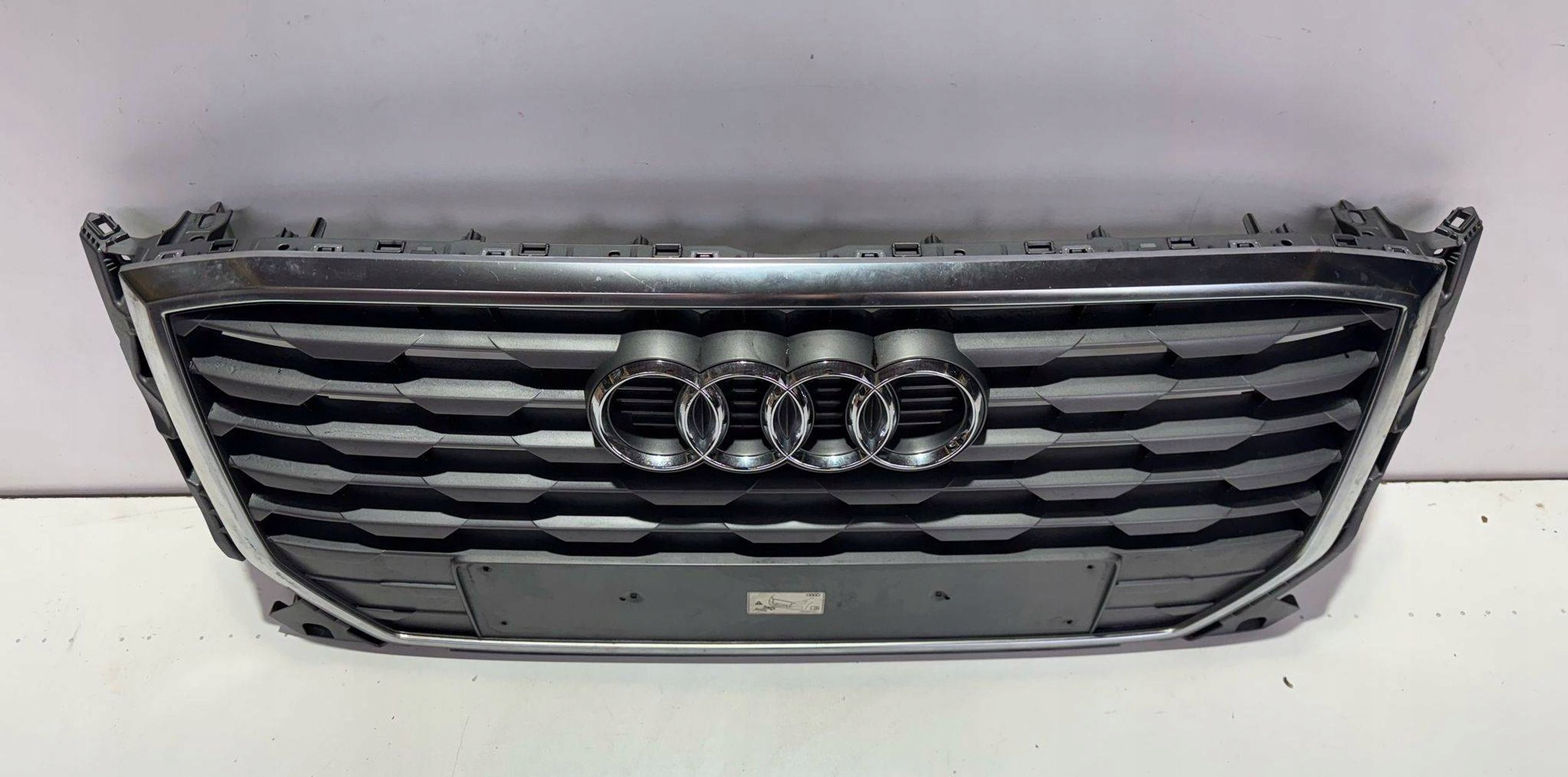 Audi Q2 Kühlergrill FRONTGRILL Kühlergitter 81A853651 - Thumbnail 2