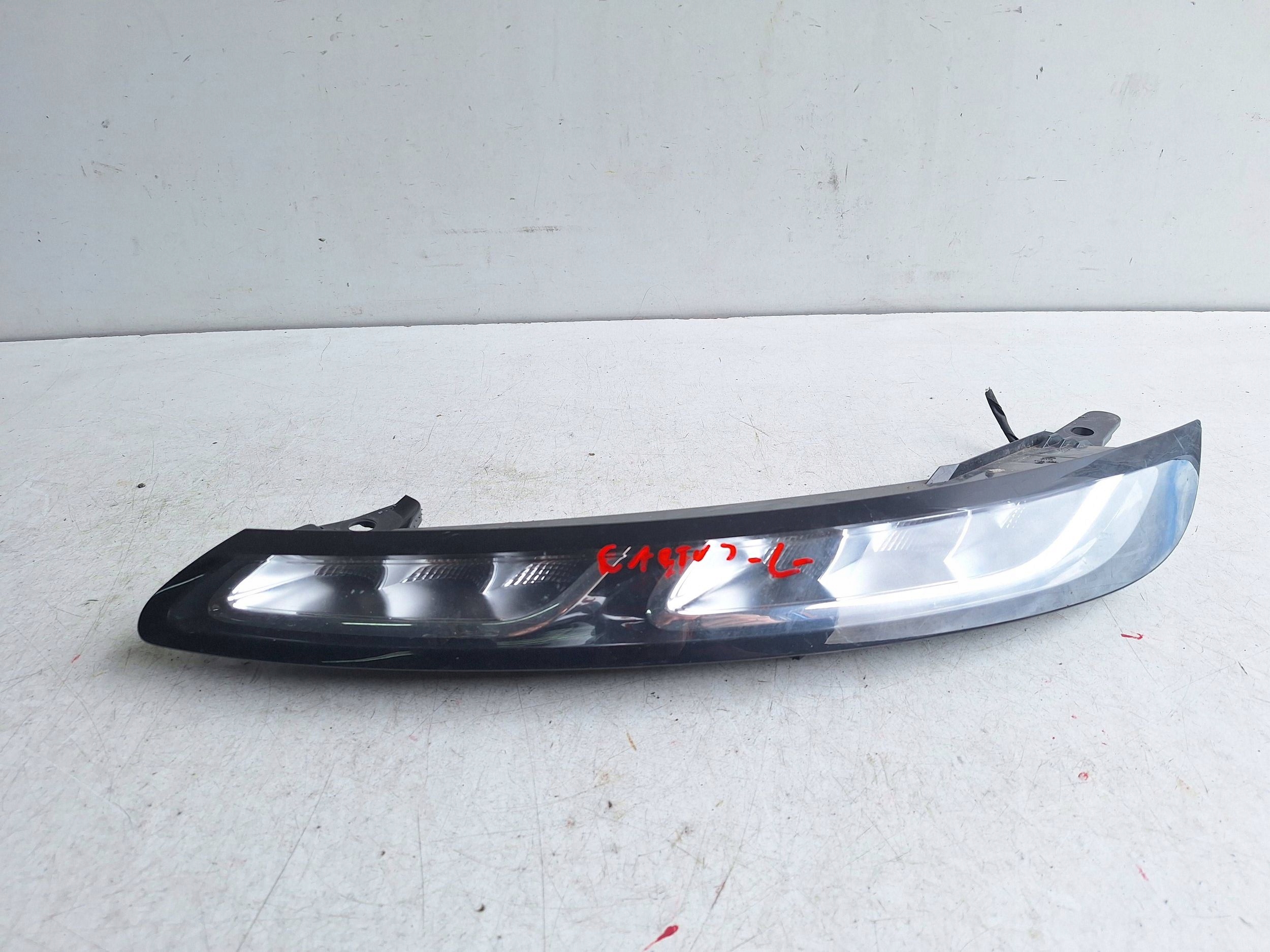 CITROEN C4 CACTUS 14-17 light left LED DRL