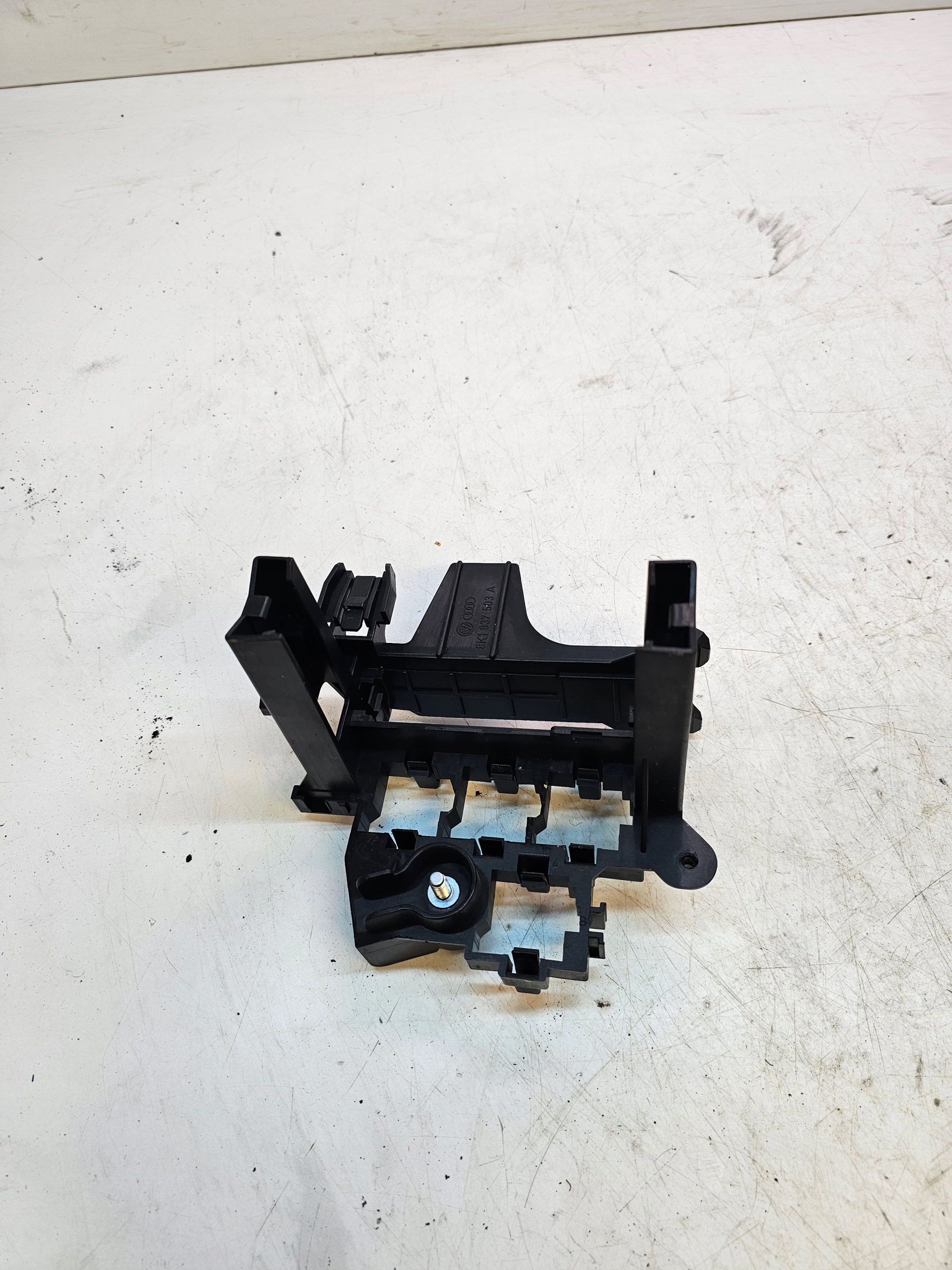 bracket holder STEROWNIKA AUDI A4 A5 A6 Q5 8K1937503A