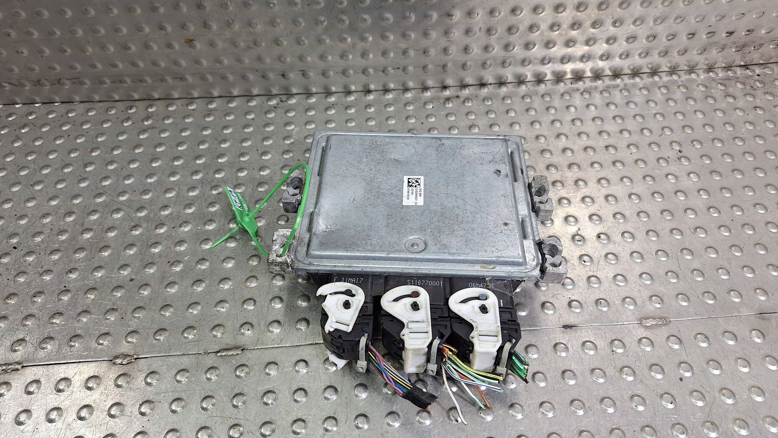 computer control unit of the engine 7M51-12A650-UD FORD FOCUS MK2 C-MAX MK1 1.6TDCI
