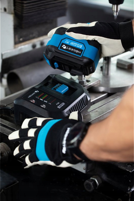 Li-Ion baterie 6Ah, OneAccuSystem, 18V, Hoegert Technik Kapacita baterie 6 Ah