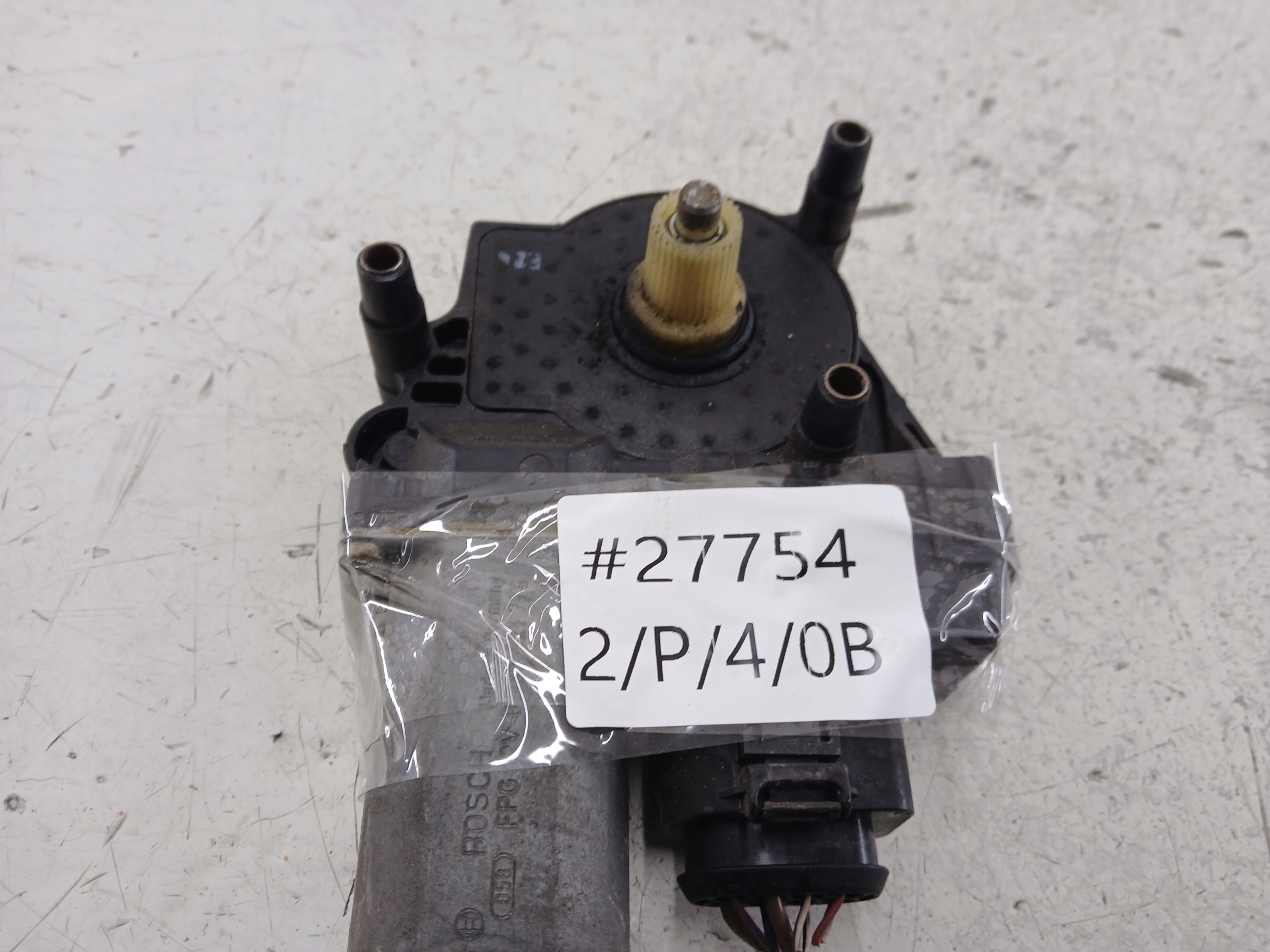VOLVO V70 S70 mini motor windows right rear part 0130821776
