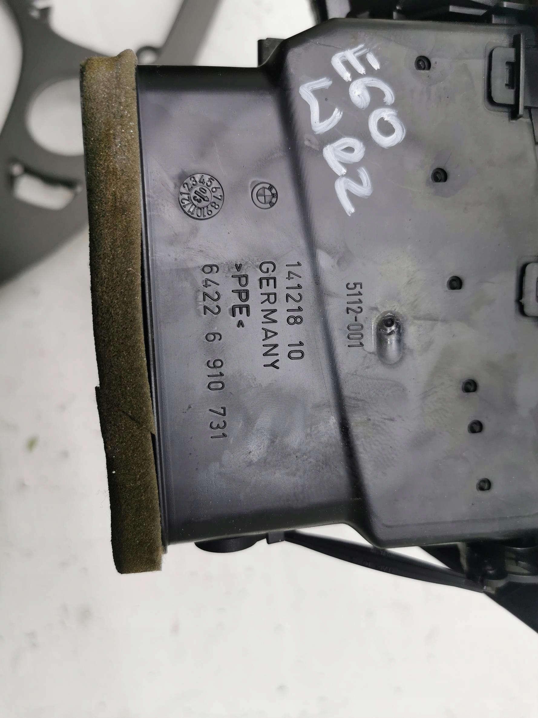 grid air conditioning devices left BMW SERIA 5 E60 E61 6910731