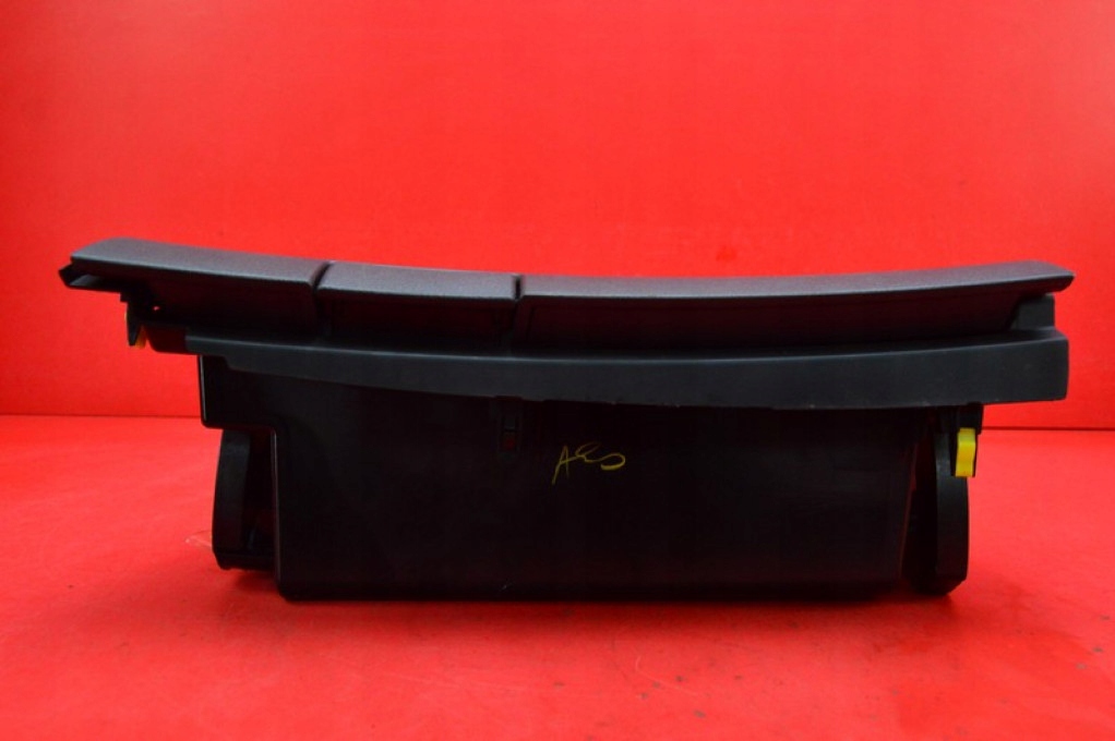 бардачок пассажира европа 55041-02090 TOYOTA COROLLA E15 06-13