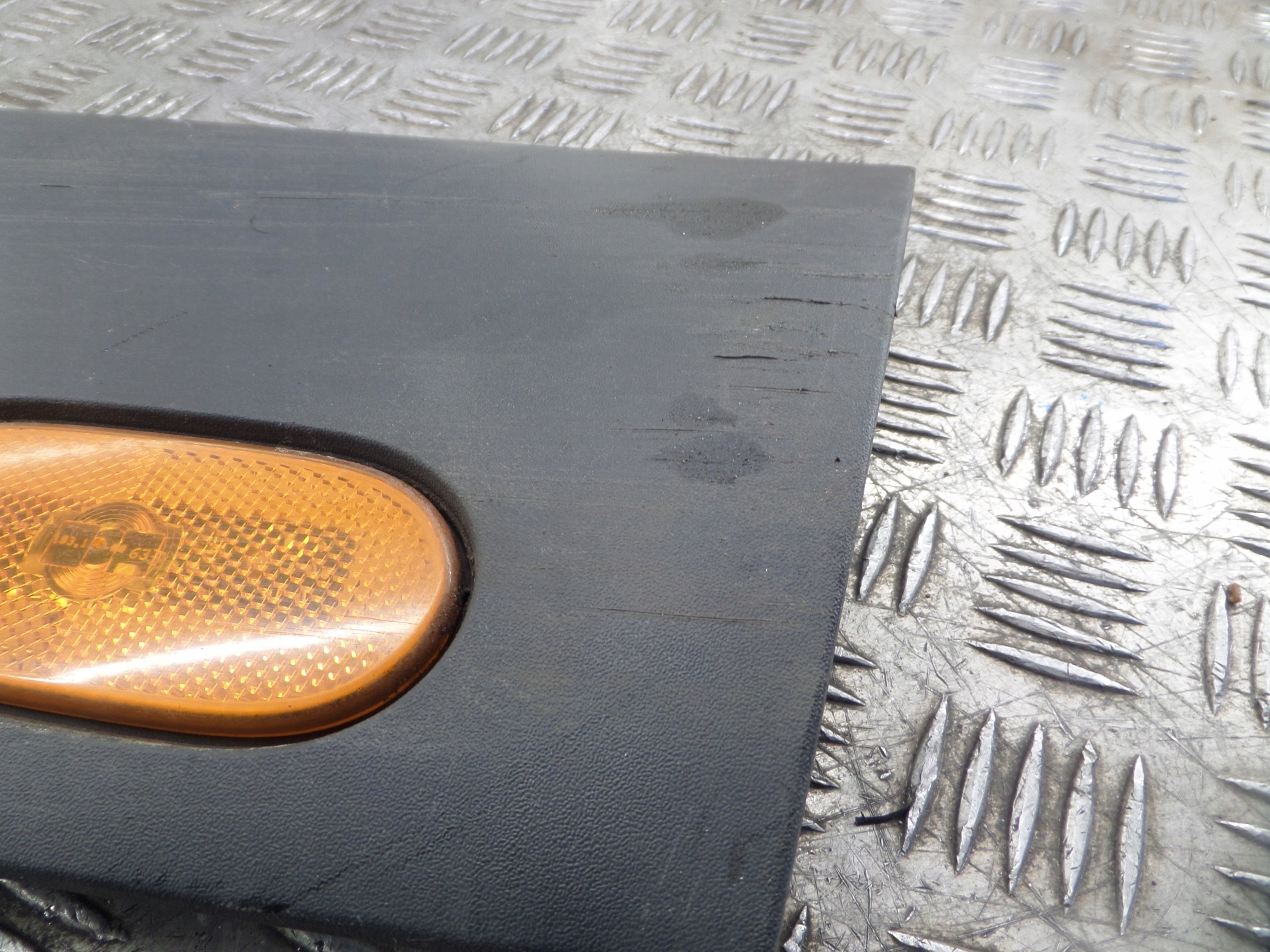 moulding door A9106902102 MERCEDES SPRINTER 910