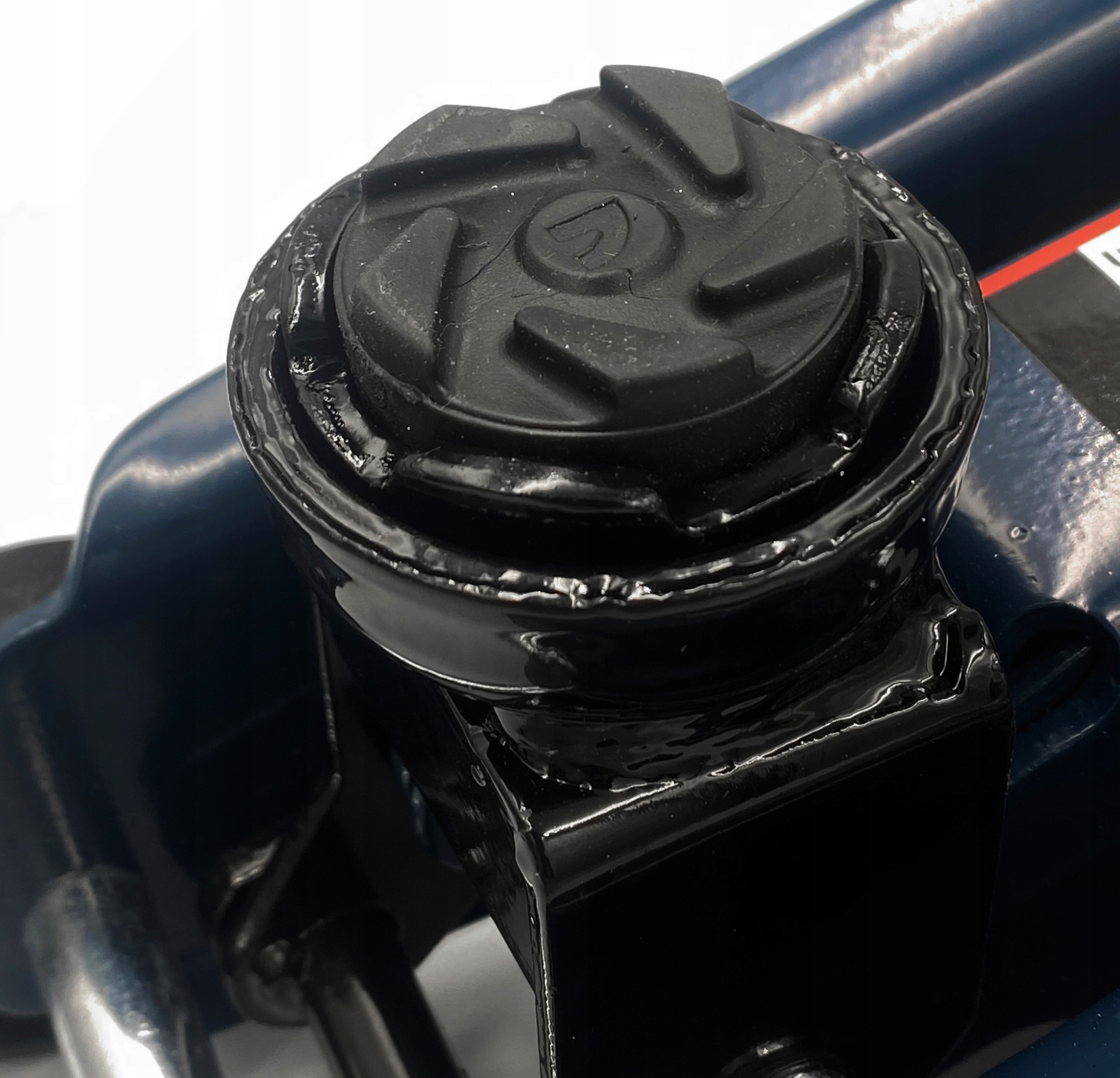 PODNOŚNIK SAMOCHODOWY LEWAREK ŻABA 2,5T + GUMA Udźwig 2500 kg