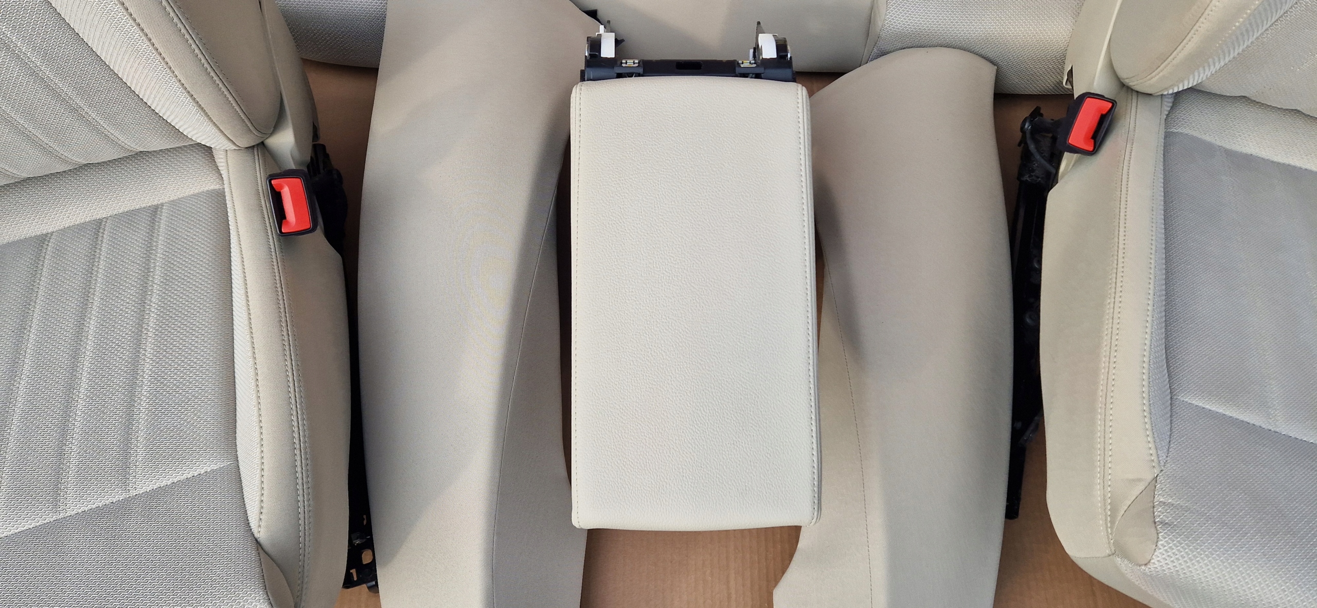 seats side SKODA SUPERB III FULL ELEKTRYKA leather MATERIAL IDEAL