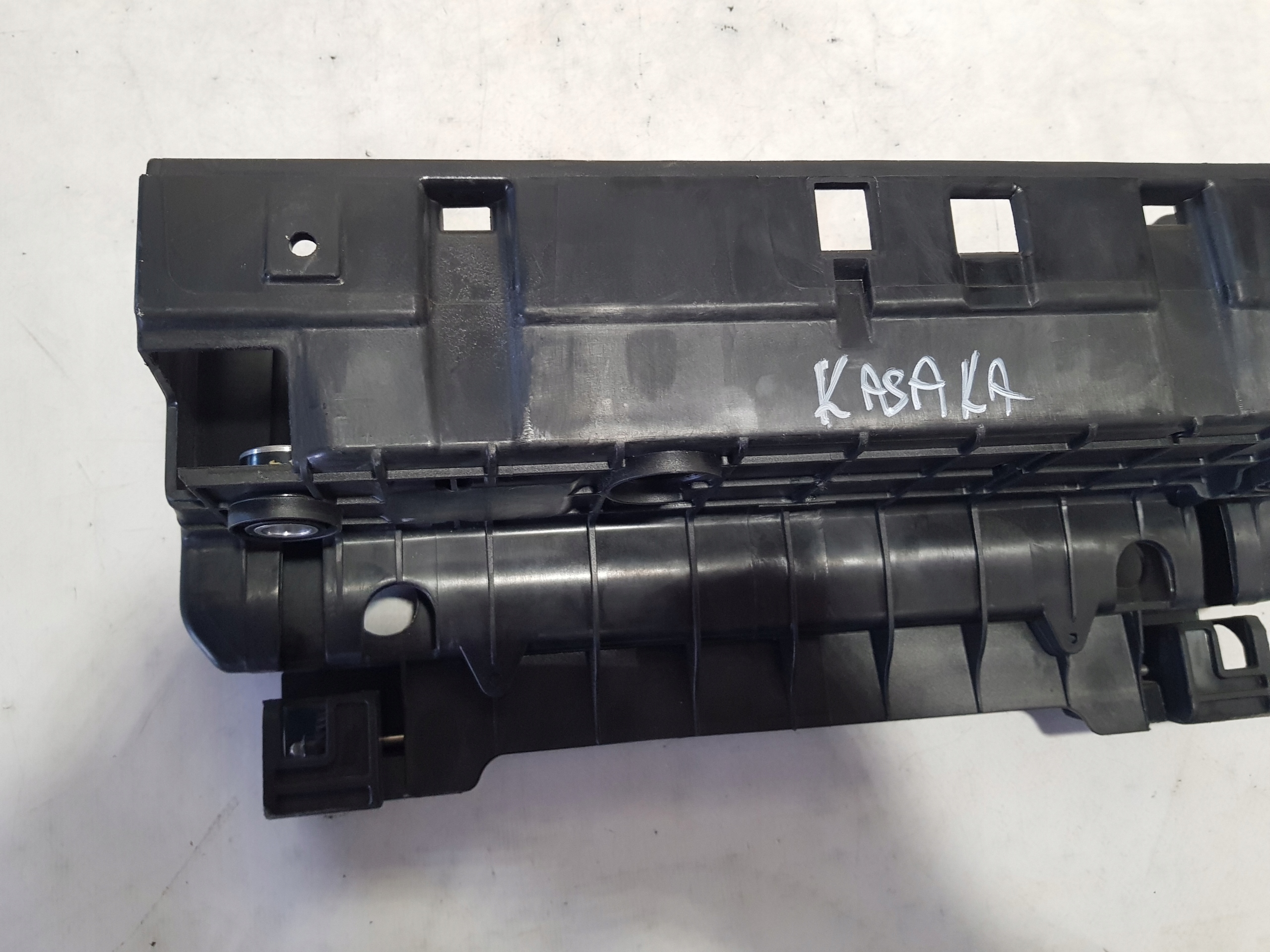 MERCEDES W207 CABRIO WINDSHOT WINDSCHOTT WIATROLAP Motor