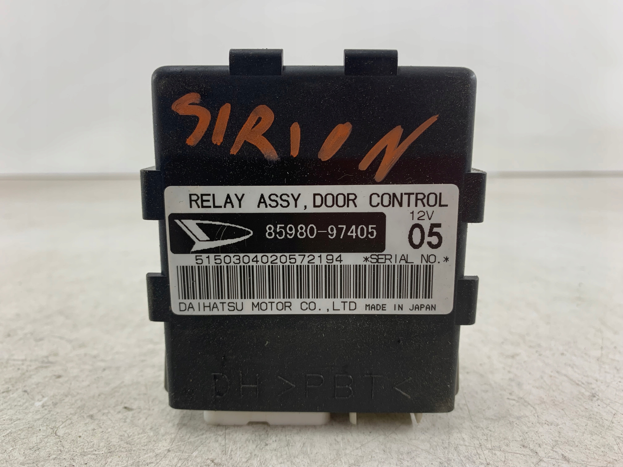 DAIHATSU SIRION control unit module door 85980-97405