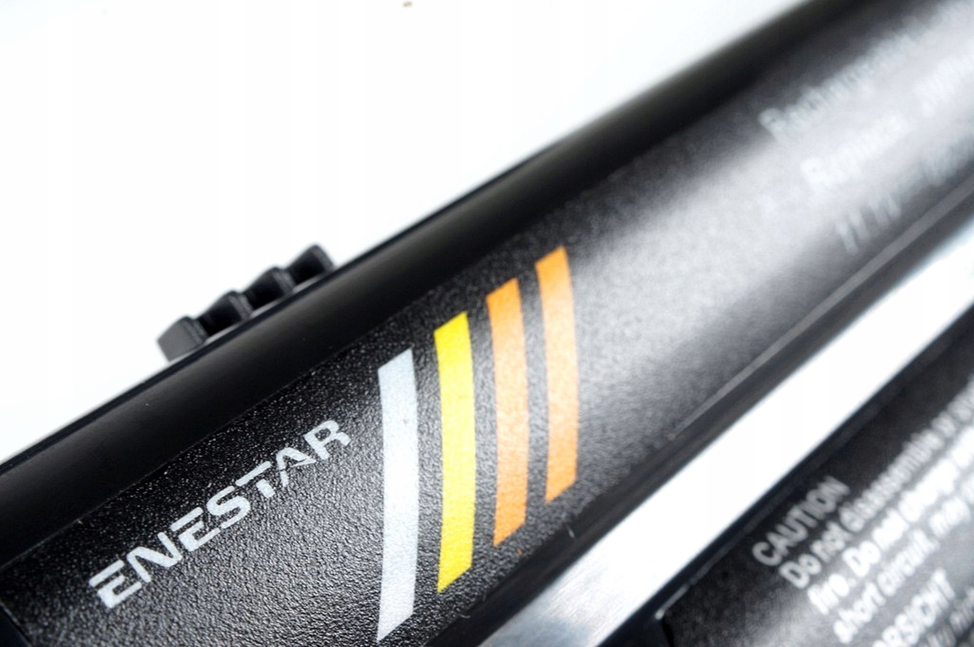 

Enestar bateria do Dell Xps 15-L502X 15-L501X