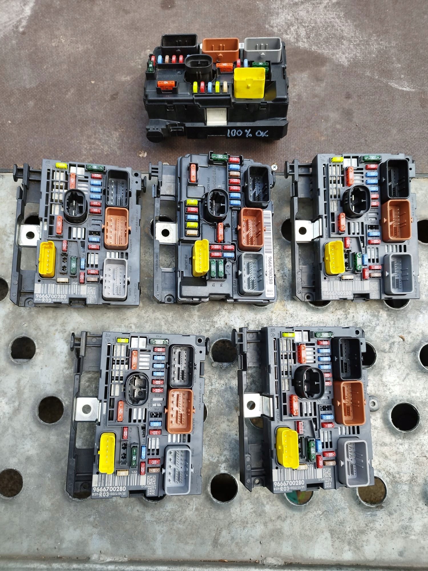 Sterownik Moduł BSM R-03 R03 9666700280 Peugeot Citroen