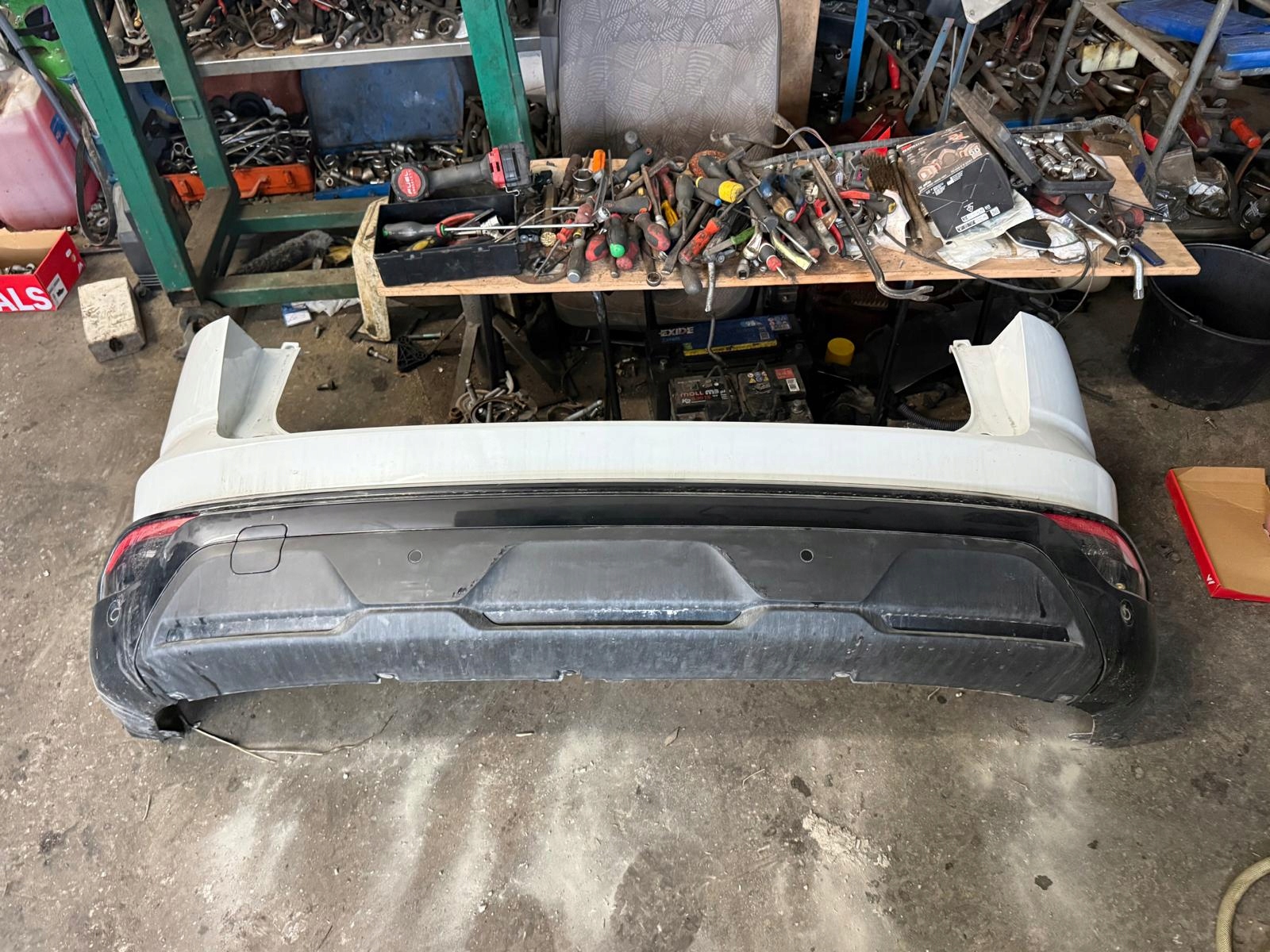 bumper rear part RENAULT AUSTRAL ALPINA SPRIT TEQNC