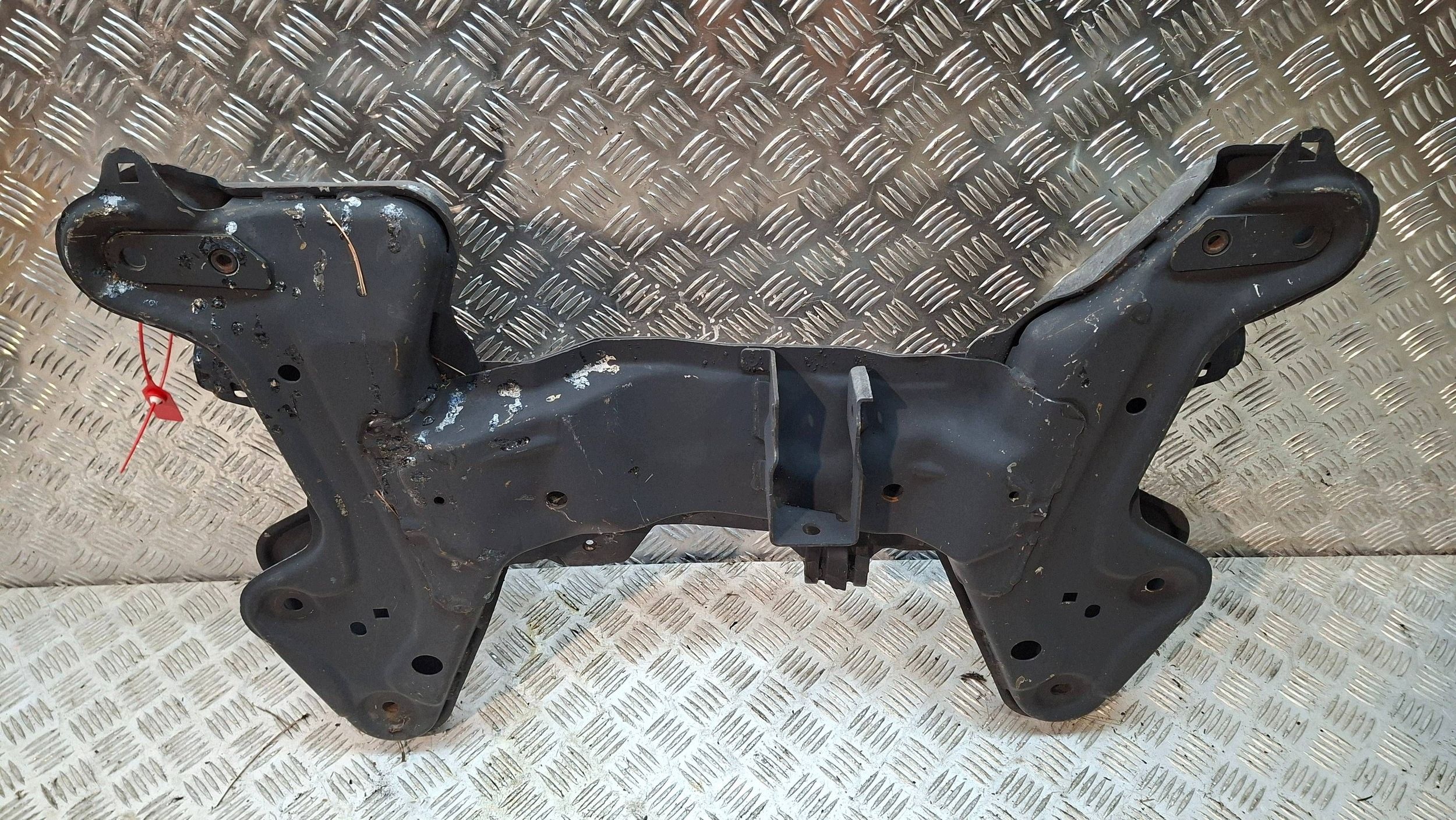 axle beam front CITROEN C3 II DS3 2009-2016