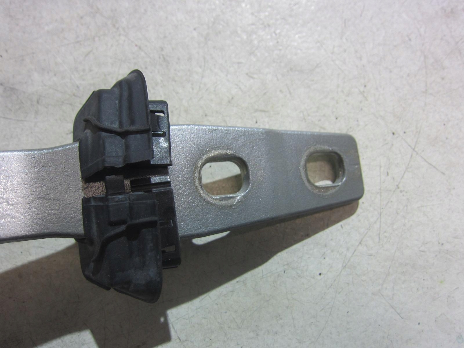 BMW X3 F25 2.8 N20 hinge bonnet boot 7463366