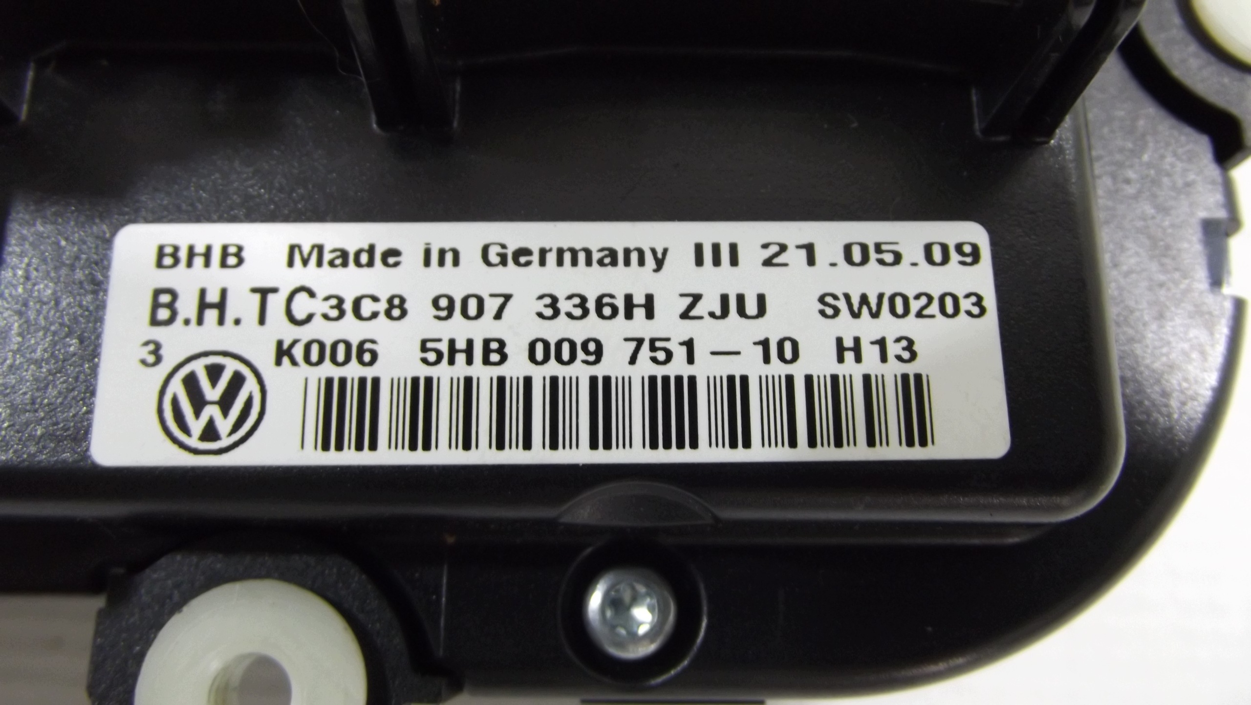 VW Golf VI vezérlö panel a klímának 5HB009751 5K0858071M