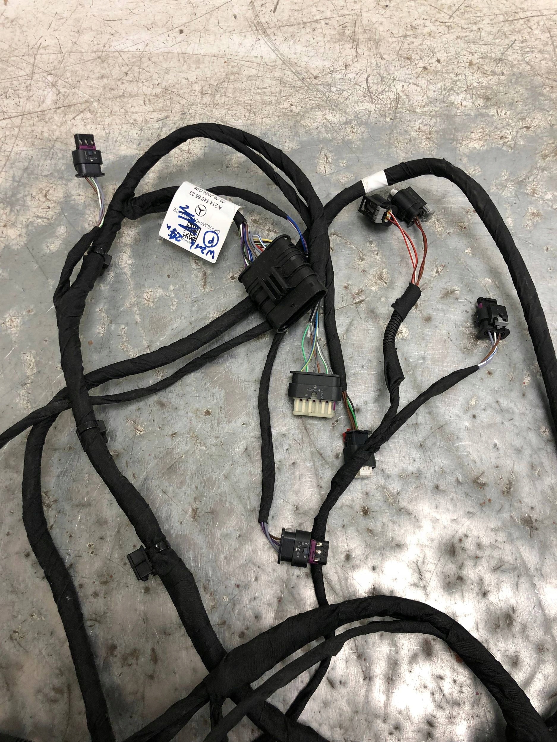 bundle PRZEWODOW MERCEDES W214 A2145406523