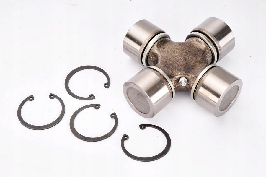 81393746001 - RENAULT DAF MAN IVECO крестовина вала 47X135 лодка