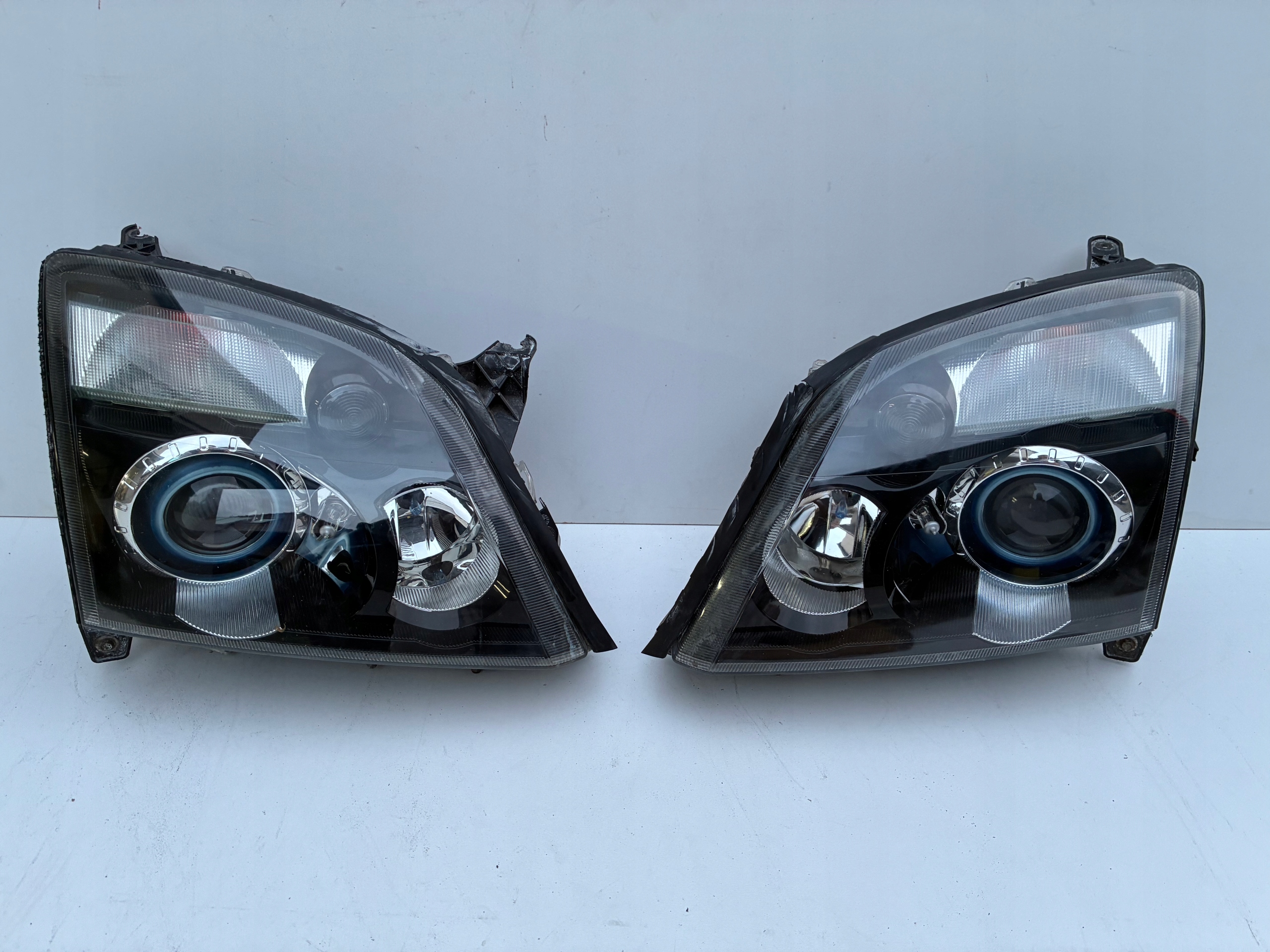 Reflektor light right left front Xenon positioning Opel VECTRA C 02-05r. OEM EU