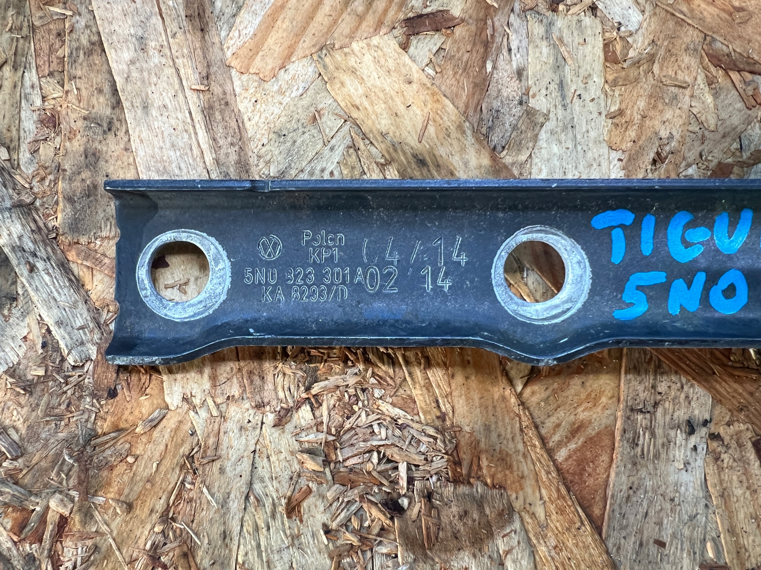 Cerniera Cerniere cofano KOMPLET VW TIGUAN e 5N0