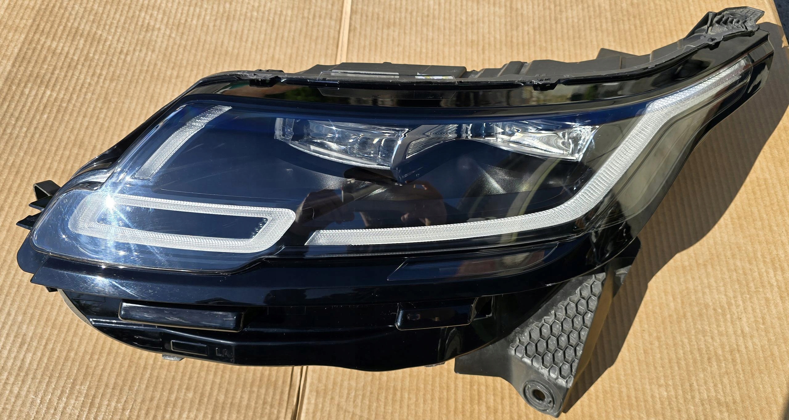 light left front HIGH Version laser RANGE ROVER VELAR L560 L8A2-13W030-HA