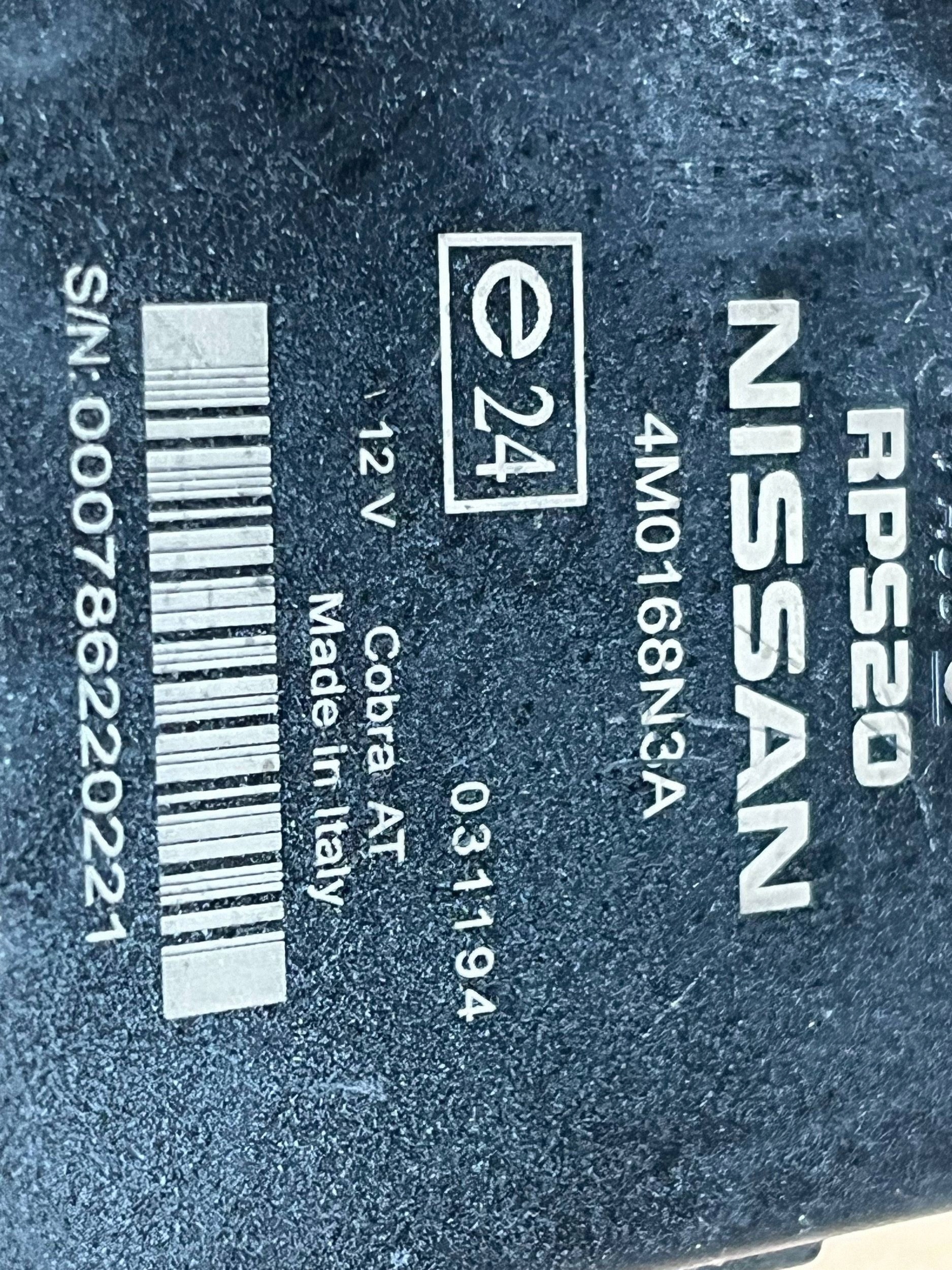 lock windows bocznej of the rear left side Nissan Primera E177