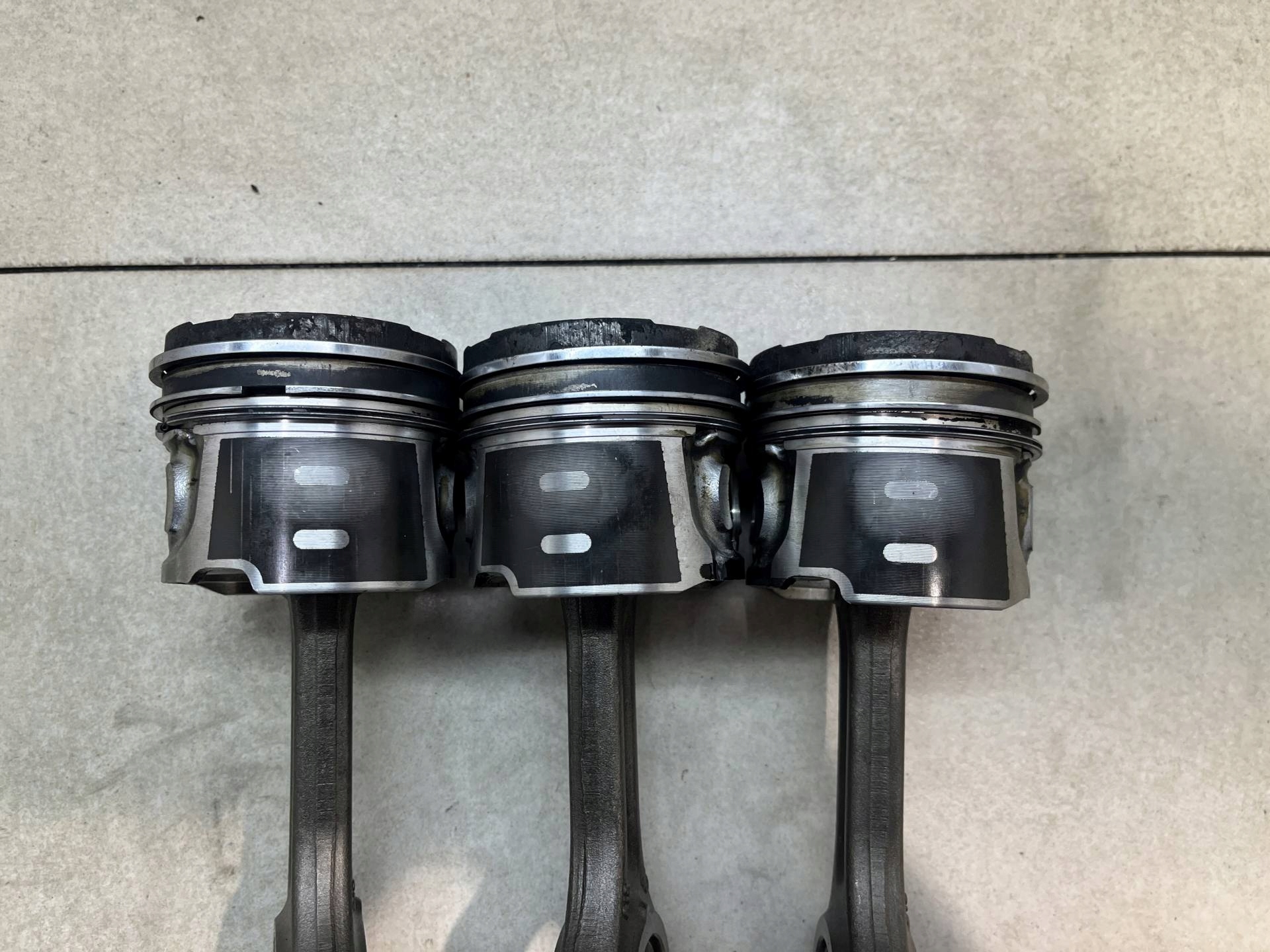 piston connecting rod PEUGEOT EXPERT II 1.6 HDI 75l93