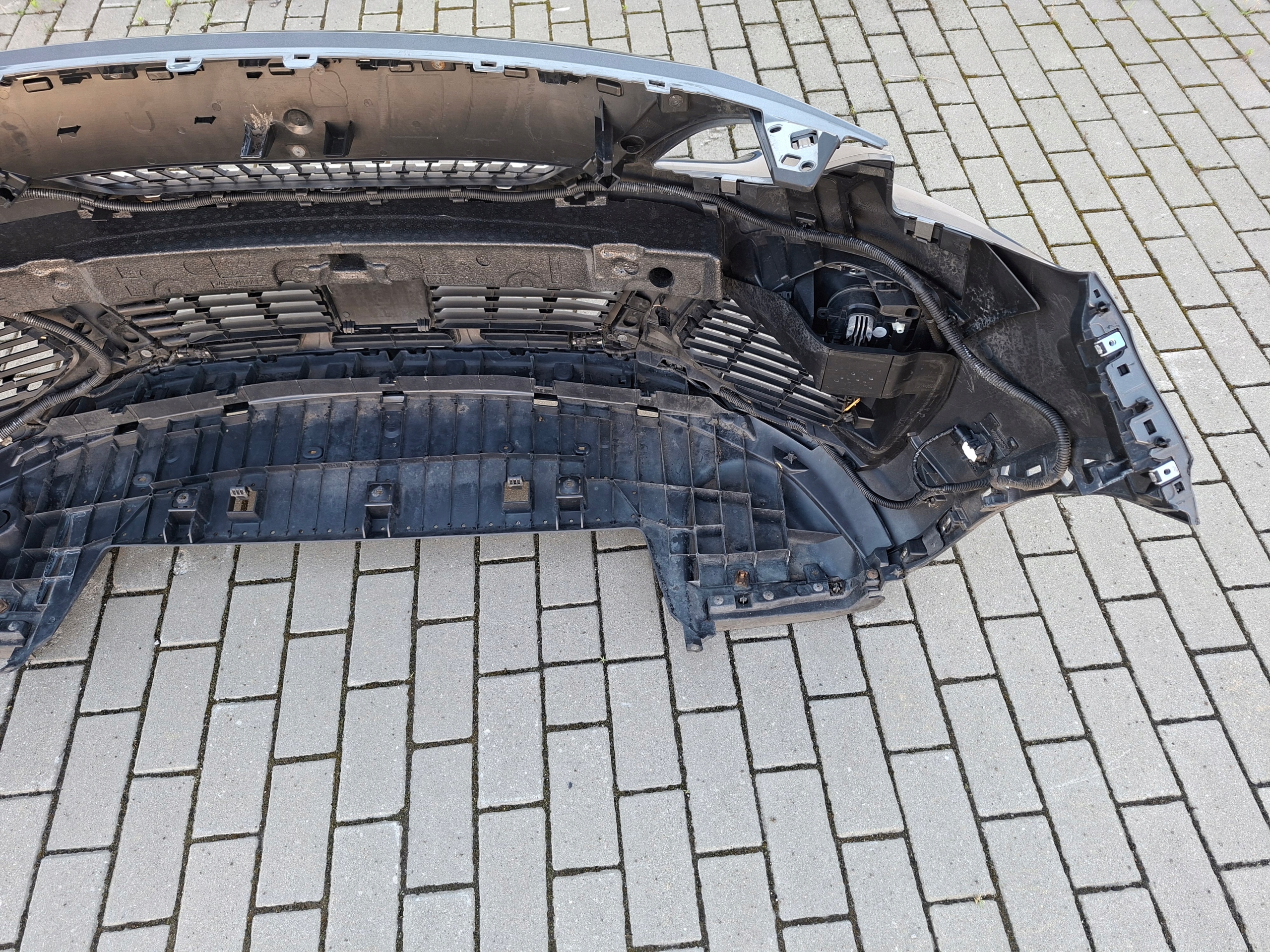 bumper front front PDC grill complete GT-LINE PEUGEOT 3008 II EVLC